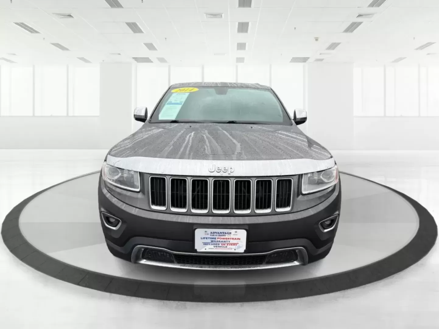 2014 Jeep Grand Cherokee Limited (1C4RJFBG9EC) with an Other engine, located at 880 E. National Road, Vandalia, OH, 45377, (937) 908-9800, 39.891918, -84.183594 - **Adventure Awaits: Drive Home a 2014 Jeep Grand Cherokee Limited Today!**<br /> <br /> Are you ready to elevate your driving experience? Picture yourself and your loved ones embarking on weekend getaways or daily commutes in the rugged yet refined 2014 Jeep Grand Cherokee Limited. This SUV isn't ju - Photo#7