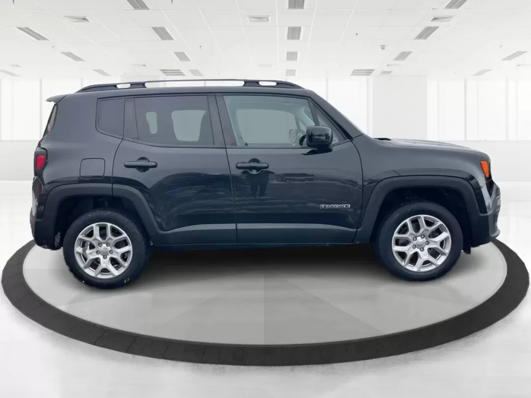 2018 Jeep Renegade Latitude 4x4 (ZACCJBBB5JP) with an Other engine, located at 1951 S Dayton Lakeview Rd., New Carlisle, OH, 45344, (937) 908-9800, 39.890999, -84.050255 - **Explore New Adventures with the 2018 Jeep Renegade Latitude 4x4!**<br /> <br /> Are you ready to elevate your adventures with a vehicle that perfectly balances style, comfort, and capability? Look no further than this striking 2018 Jeep Renegade Latitude 4x4, available now at Advantage Car and Cre - Photo#1