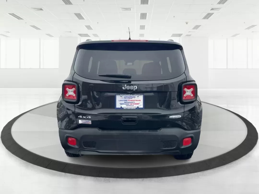 2018 Jeep Renegade Latitude 4x4 (ZACCJBBB5JP) with an Other engine, located at 1951 S Dayton Lakeview Rd., New Carlisle, OH, 45344, (937) 908-9800, 39.890999, -84.050255 - **Explore New Adventures with the 2018 Jeep Renegade Latitude 4x4!**<br /> <br /> Are you ready to elevate your adventures with a vehicle that perfectly balances style, comfort, and capability? Look no further than this striking 2018 Jeep Renegade Latitude 4x4, available now at Advantage Car and Cre - Photo#3