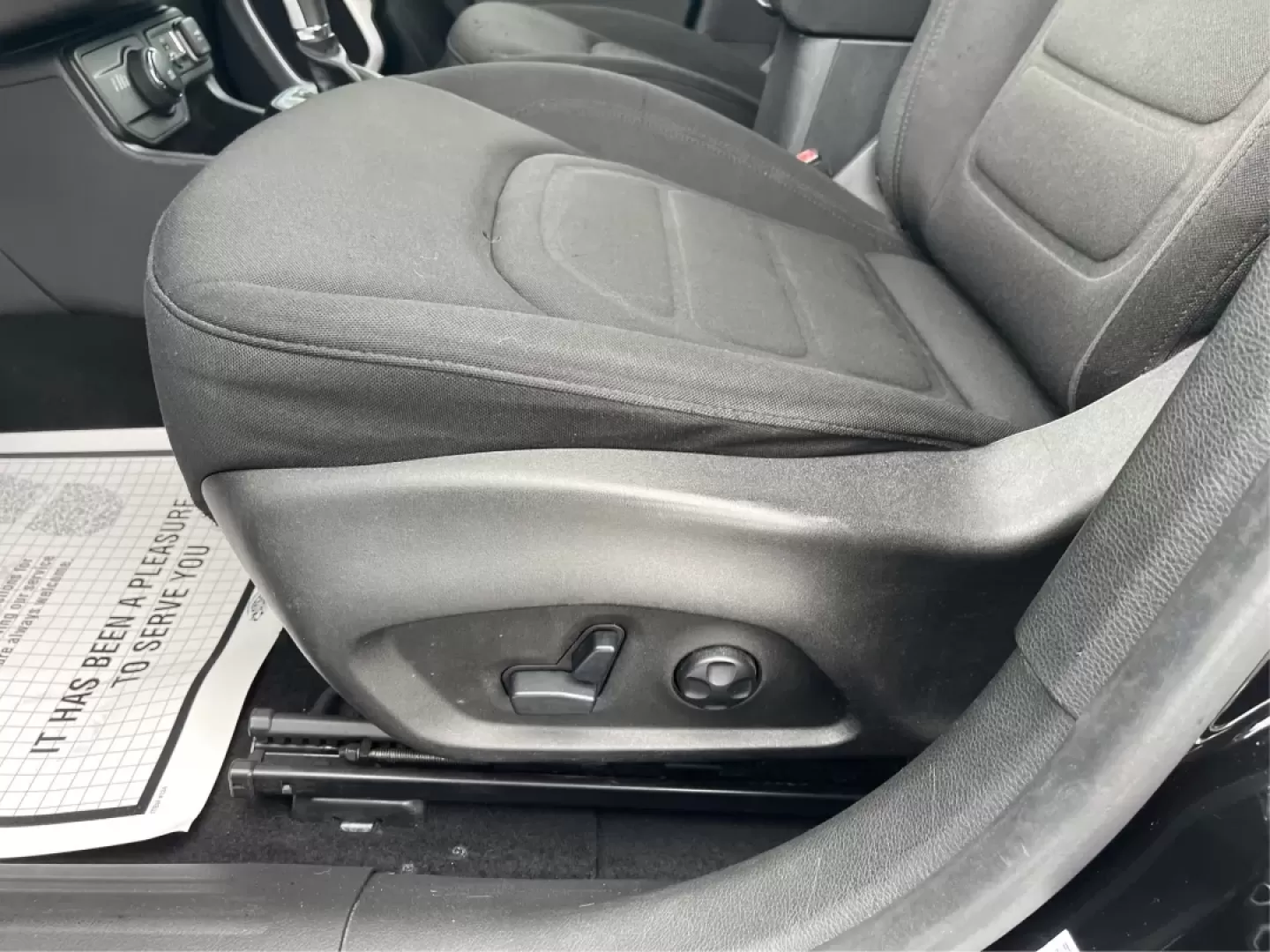 2018 Jeep Renegade Latitude 4x4 (ZACCJBBB5JP) with an Other engine, located at 1951 S Dayton Lakeview Rd., New Carlisle, OH, 45344, (937) 908-9800, 39.890999, -84.050255 - **Explore New Adventures with the 2018 Jeep Renegade Latitude 4x4!**<br /> <br /> Are you ready to elevate your adventures with a vehicle that perfectly balances style, comfort, and capability? Look no further than this striking 2018 Jeep Renegade Latitude 4x4, available now at Advantage Car and Cre - Photo#17