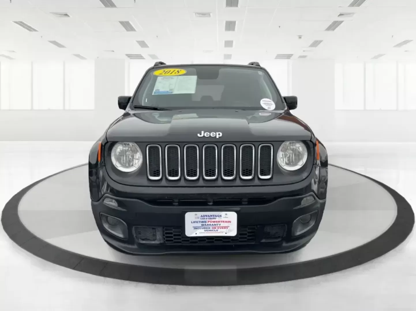 2018 Jeep Renegade Latitude 4x4 (ZACCJBBB5JP) with an 2.4L L4 DOHC 16V engine, 6M transmission, located at 8750 N County Rd 25A, Piqua, OH, 45356, (937) 908-9800, 40.164391, -84.232513 - **Explore New Adventures with the 2018 Jeep Renegade Latitude 4x4!**<br /> <br /> Are you ready to elevate your adventures with a vehicle that perfectly balances style, comfort, and capability? Look no further than this striking 2018 Jeep Renegade Latitude 4x4, available now at Advantage Car and Cre - Photo#7