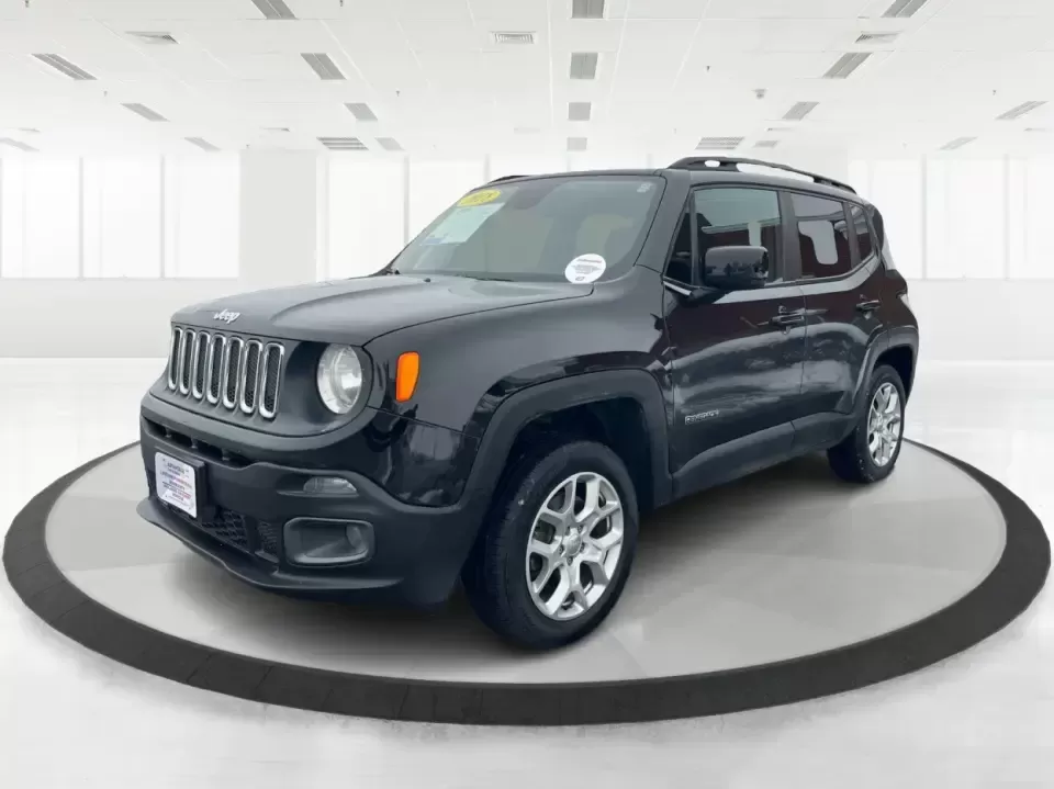 2018 Jeep Renegade Latitude 4x4 (ZACCJBBB5JP) with an 2.4L L4 DOHC 16V engine, 6M transmission, located at 8750 N County Rd 25A, Piqua, OH, 45356, (937) 908-9800, 40.164391, -84.232513 - **Explore New Adventures with the 2018 Jeep Renegade Latitude 4x4!**<br /> <br /> Are you ready to elevate your adventures with a vehicle that perfectly balances style, comfort, and capability? Look no further than this striking 2018 Jeep Renegade Latitude 4x4, available now at Advantage Car and Cre - Photo#8