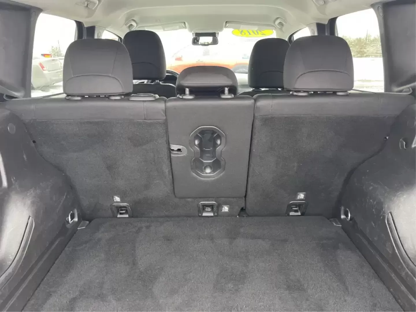 2018 Jeep Renegade Latitude 4x4 (ZACCJBBB5JP) with an 2.4L L4 DOHC 16V engine, 6M transmission, located at 8750 N County Rd 25A, Piqua, OH, 45356, (937) 908-9800, 40.164391, -84.232513 - **Explore New Adventures with the 2018 Jeep Renegade Latitude 4x4!**<br /> <br /> Are you ready to elevate your adventures with a vehicle that perfectly balances style, comfort, and capability? Look no further than this striking 2018 Jeep Renegade Latitude 4x4, available now at Advantage Car and Cre - Photo#11