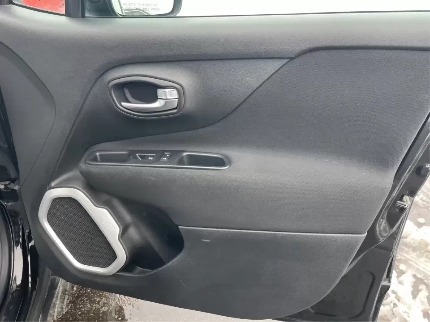 2018 Jeep Renegade Latitude 4x4 (ZACCJBBB5JP) with an 2.4L L4 DOHC 16V engine, 6M transmission, located at 8750 N County Rd 25A, Piqua, OH, 45356, (937) 908-9800, 40.164391, -84.232513 - **Explore New Adventures with the 2018 Jeep Renegade Latitude 4x4!**<br /> <br /> Are you ready to elevate your adventures with a vehicle that perfectly balances style, comfort, and capability? Look no further than this striking 2018 Jeep Renegade Latitude 4x4, available now at Advantage Car and Cre - Photo#19