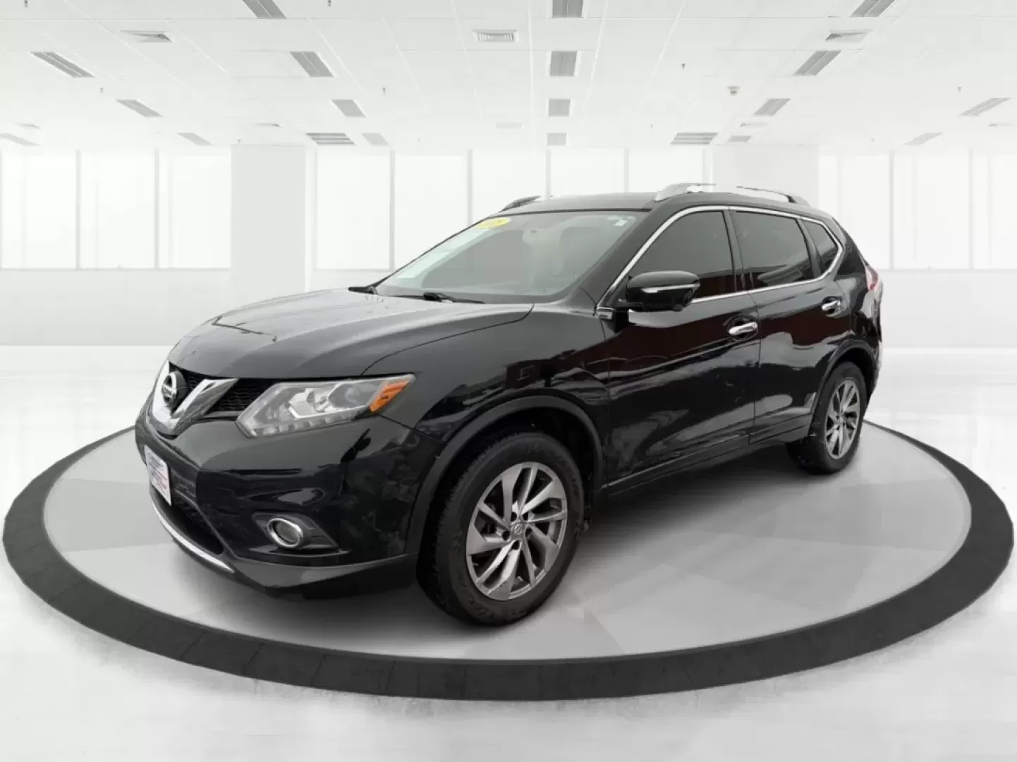 2015 Nissan Rogue SL (5N1AT2MV1FC) with an 2.5L I-4 DOHC engine, located at 8750 N County Rd 25A, Piqua, OH, 45356, (937) 908-9800, 40.164391, -84.232513 - **Adventure Awaits in the 2015 Nissan Rogue SL Perfect for Your Active Lifestyle!**<br /> <br /> Are you in search of a reliable SUV that can handle weekend getaways, family road trips, or daily commutes with ease? Look no further than this 2015 Nissan Rogue SL, available now at Advantage Car and C - Photo#8