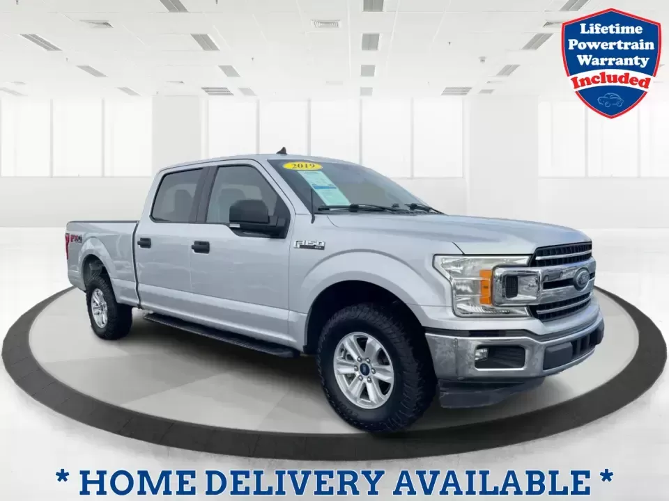 2019 Ford F-150 XLT (1FTFW1E42KK) with an 3.5L V6 DOHC 24V engine, 6A transmission, located at 401 Woodman Dr, Riverside, OH, 45431, (937) 908-9800, 39.760899, -84.123421 - **Experience Adventure and Reliability with the 2019 Ford F-150 XLT at Advantage Car and Credit - New Carlisle!**<br /> <br /> Are you in search of a vehicle that can keep up with your active lifestyle? Whether you're hauling the family for a weekend getaway, navigating daily commutes, or tackling o - Photo#0