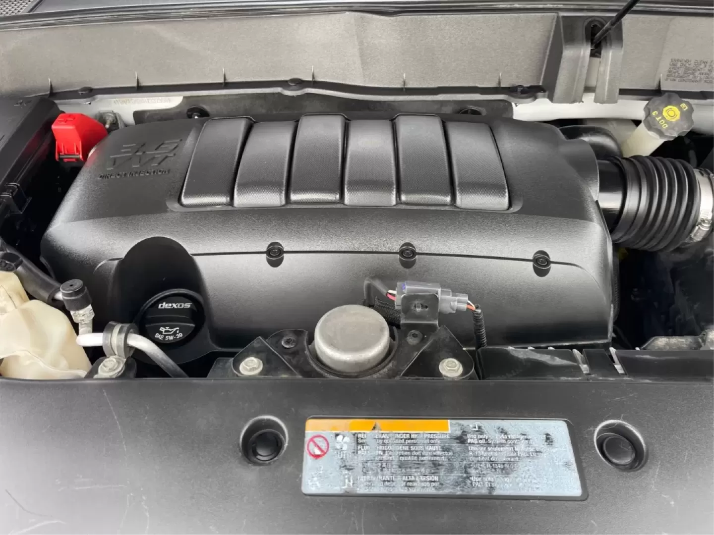 2017 Chevrolet Traverse 1LT (1GNKRGKDXHJ) with an 3.6L V-6 gasoline direct injection engine, located at 880 E. National Road, Vandalia, OH, 45377, (937) 908-9800, 39.891918, -84.183594 - **Explore the Open Road with the 2017 Chevrolet Traverse: Your Family's Ideal Adventure Companion!**<br /> <br /> Are you seeking a versatile SUV that effortlessly blends comfort, style, and practicality? Look no further than the stunning 2017 Chevrolet Traverse 1LT, available now at Advantage Car a - Photo#11