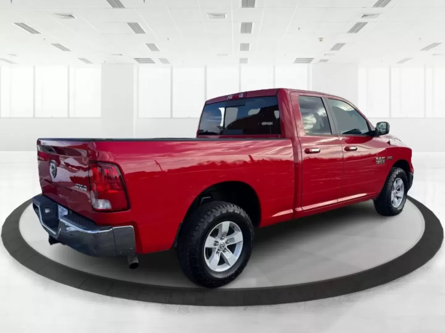 2016 Ram 1500 SLT (1C6RR7GT8GS) with an Other engine, located at 880 E. National Road, Vandalia, OH, 45377, (937) 908-9800, 39.891918, -84.183594 - Are you ready to elevate your adventures and tackle any terrain with confidence? Discover the perfect blend of rugged capability and modern comfort with this stunning 2016 Ram 1500 SLT, now available at Advantage Car and Credit in Vandalia, OH. With its striking Flame Red Clearcoat exterior and robu - Photo#2