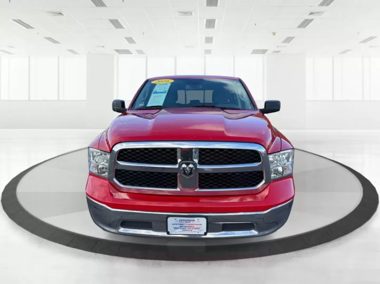 2016 Ram 1500 SLT (1C6RR7GT8GS) with an Other engine, located at 880 E. National Road, Vandalia, OH, 45377, (937) 908-9800, 39.891918, -84.183594 - Are you ready to elevate your adventures and tackle any terrain with confidence? Discover the perfect blend of rugged capability and modern comfort with this stunning 2016 Ram 1500 SLT, now available at Advantage Car and Credit in Vandalia, OH. With its striking Flame Red Clearcoat exterior and robu - Photo#7