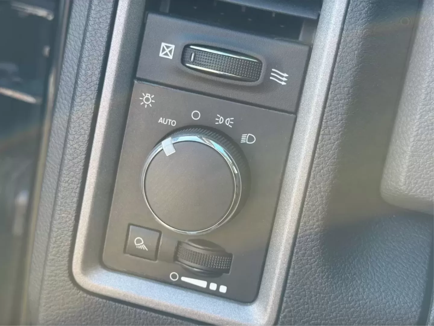 2013 Ram 1500 Tradesman (1C6RR7FP8DS) with an Other engine, located at 1951 S Dayton Lakeview Rd., New Carlisle, OH, 45344, (937) 908-9800, 39.890999, -84.050255 - **Take Your Adventures Further with the 2013 Ram 1500 Tradesman at Advantage Car and Credit!**<br /> <br /> Are you ready to elevate your lifestyle with a dependable truck that seamlessly combines rugged capability with everyday usability? Whether you're a weekend warrior seeking the perfect vehicle - Photo#16