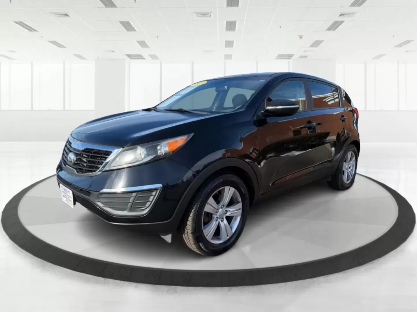 2013 Kia Sportage LX (KNDPB3A27D7) with an 2.4L I-4 DOHC engine, located at 8750 N County Rd 25A, Piqua, OH, 45356, (937) 908-9800, 40.164391, -84.232513 - **Discover Your Next Adventure with the 2013 Kia Sportage at Jamestown Auto Sales!**<br /> <br /> Are you ready to elevate your weekend adventures or make your daily commute more enjoyable? The 2013 Kia Sportage LX is your ticket to a versatile lifestyle, perfectly designed for those who crave both - Photo#8