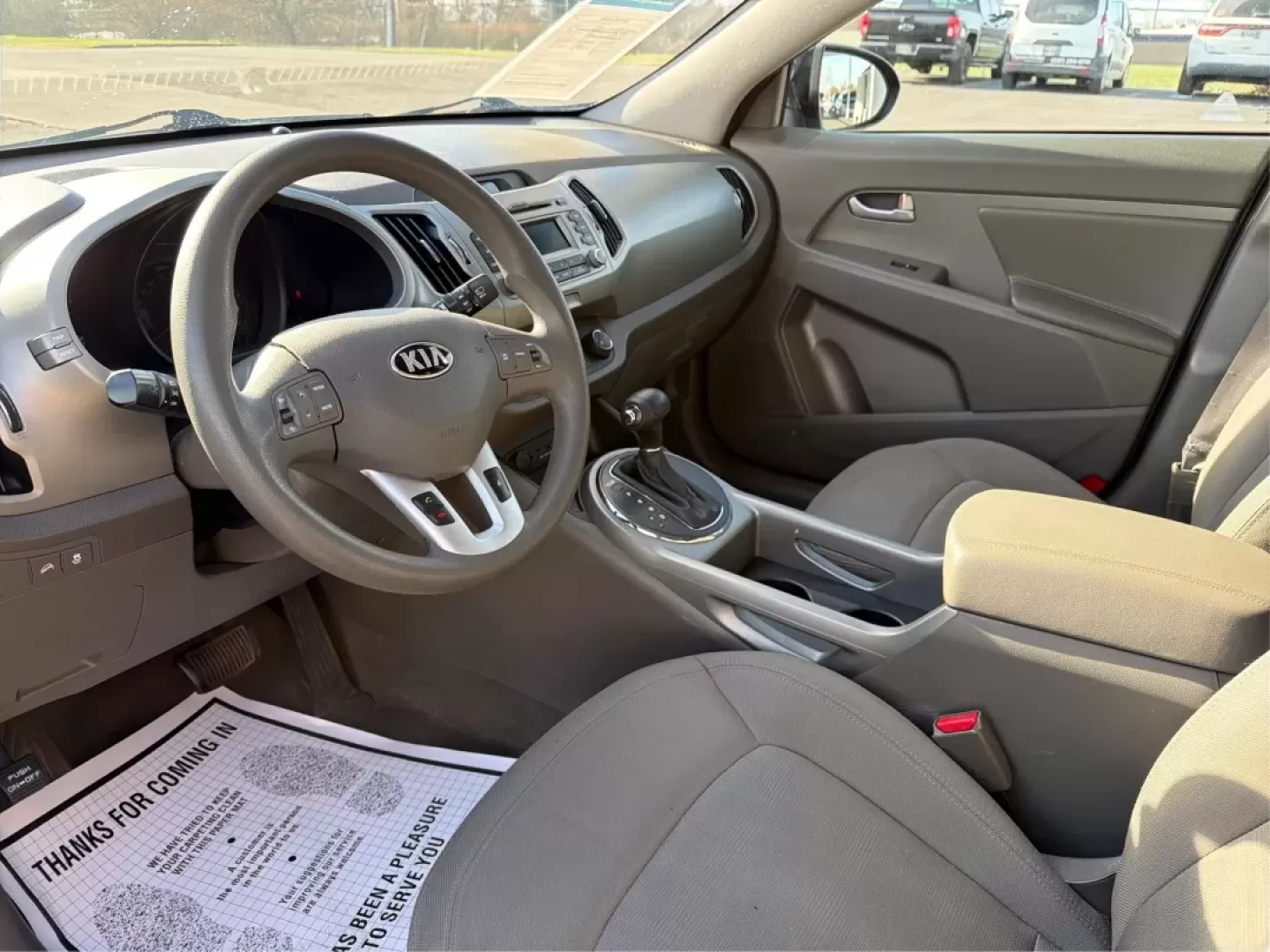 2013 Kia Sportage LX (KNDPB3A27D7) with an 2.4L I-4 DOHC engine, located at 1099 N County Rd 25A , Troy, OH, 45373, (937) 908-9800, 40.057079, -84.212883 - **Discover Your Next Adventure with the 2013 Kia Sportage at Jamestown Auto Sales!**<br /> <br /> Are you ready to elevate your weekend adventures or make your daily commute more enjoyable? The 2013 Kia Sportage LX is your ticket to a versatile lifestyle, perfectly designed for those who crave both - Photo#9