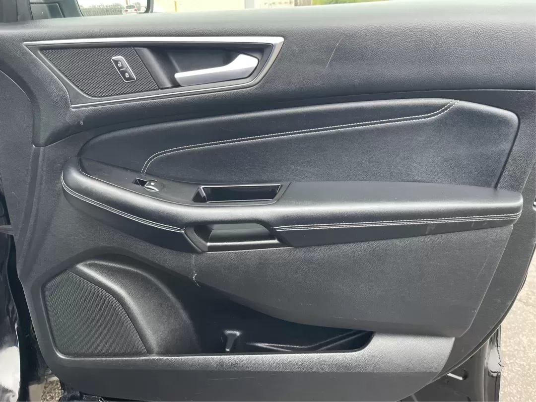 2017 Ford Edge Titanium (2FMPK4K86HB) with an Other engine, located at 1951 S Dayton Lakeview Rd., New Carlisle, OH, 45344, (937) 908-9800, 39.890999, -84.050255 - Unleash your adventurous spirit with the 2017 Ford Edge Titanium SUV, now available at Advantage Car and Credit in New Carlisle, OH! This versatile vehicle is perfect for families on the go, commuters looking for comfort, or anyone who enjoys weekend adventures. With a spacious interior and robust c - Photo#20