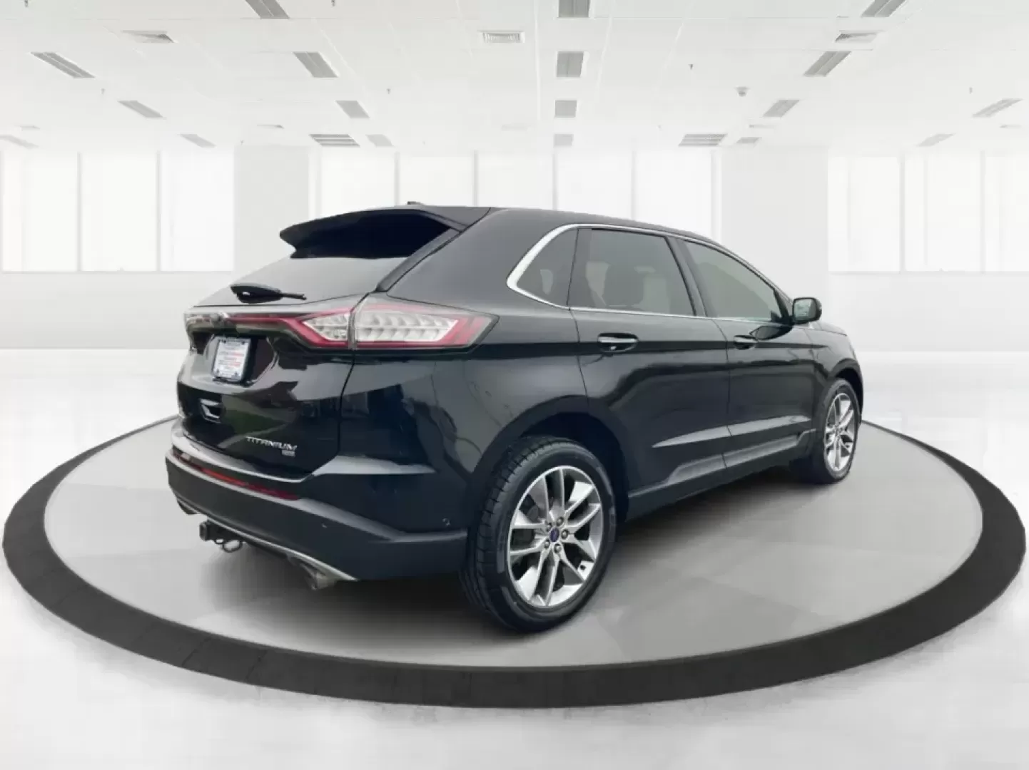 2017 Ford Edge Titanium (2FMPK4K86HB) with an 3.5L V6 DOHC 24V engine, 6A transmission, located at 8750 N County Rd 25A, Piqua, OH, 45356, (937) 908-9800, 40.164391, -84.232513 - Unleash your adventurous spirit with the 2017 Ford Edge Titanium SUV, now available at Advantage Car and Credit in New Carlisle, OH! This versatile vehicle is perfect for families on the go, commuters looking for comfort, or anyone who enjoys weekend adventures. With a spacious interior and robust c - Photo#2