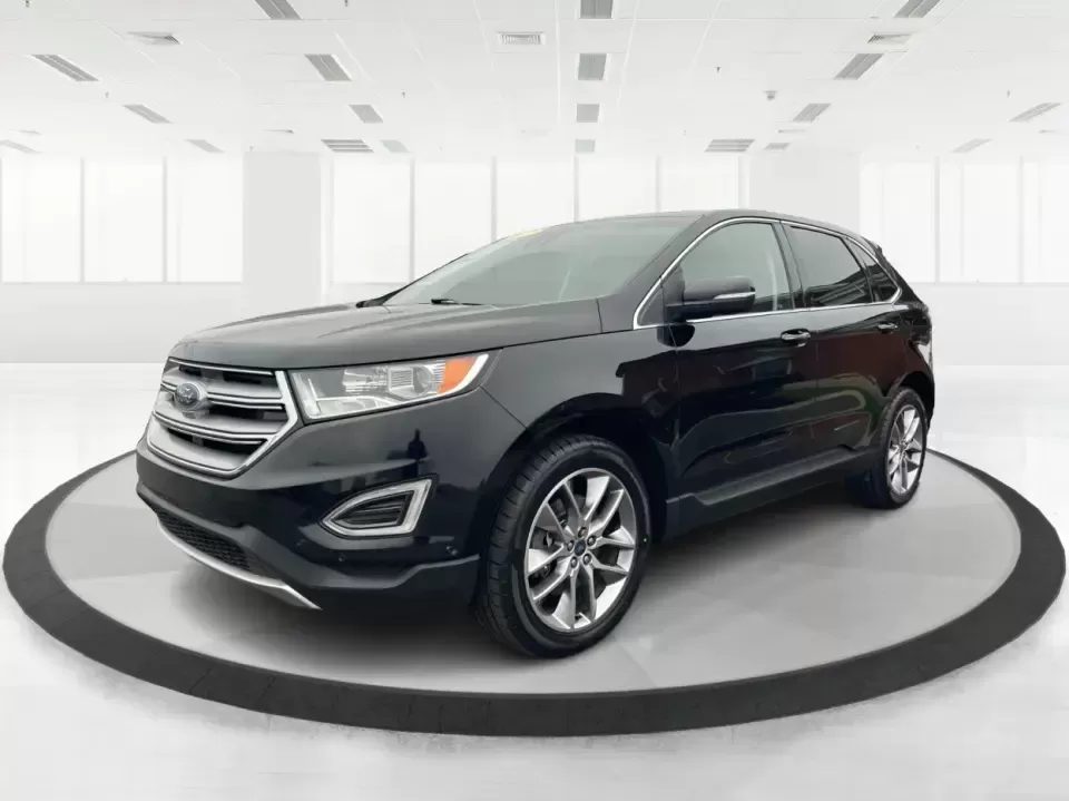 2017 Ford Edge Titanium (2FMPK4K86HB) with an 3.5L V6 DOHC 24V engine, 6A transmission, located at 8750 N County Rd 25A, Piqua, OH, 45356, (937) 908-9800, 40.164391, -84.232513 - Unleash your adventurous spirit with the 2017 Ford Edge Titanium SUV, now available at Advantage Car and Credit in New Carlisle, OH! This versatile vehicle is perfect for families on the go, commuters looking for comfort, or anyone who enjoys weekend adventures. With a spacious interior and robust c - Photo#8