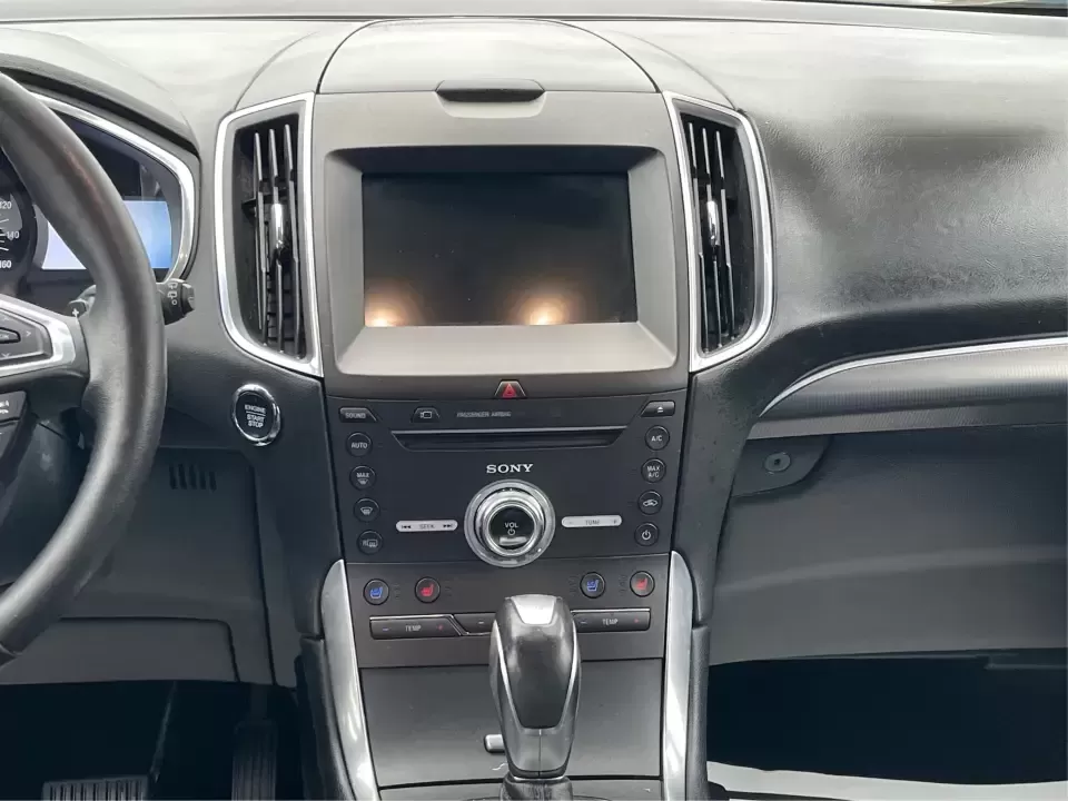 2017 Ford Edge Titanium (2FMPK4K86HB) with an 3.5L V6 DOHC 24V engine, 6A transmission, located at 8750 N County Rd 25A, Piqua, OH, 45356, (937) 908-9800, 40.164391, -84.232513 - Unleash your adventurous spirit with the 2017 Ford Edge Titanium SUV, now available at Advantage Car and Credit in New Carlisle, OH! This versatile vehicle is perfect for families on the go, commuters looking for comfort, or anyone who enjoys weekend adventures. With a spacious interior and robust c - Photo#13