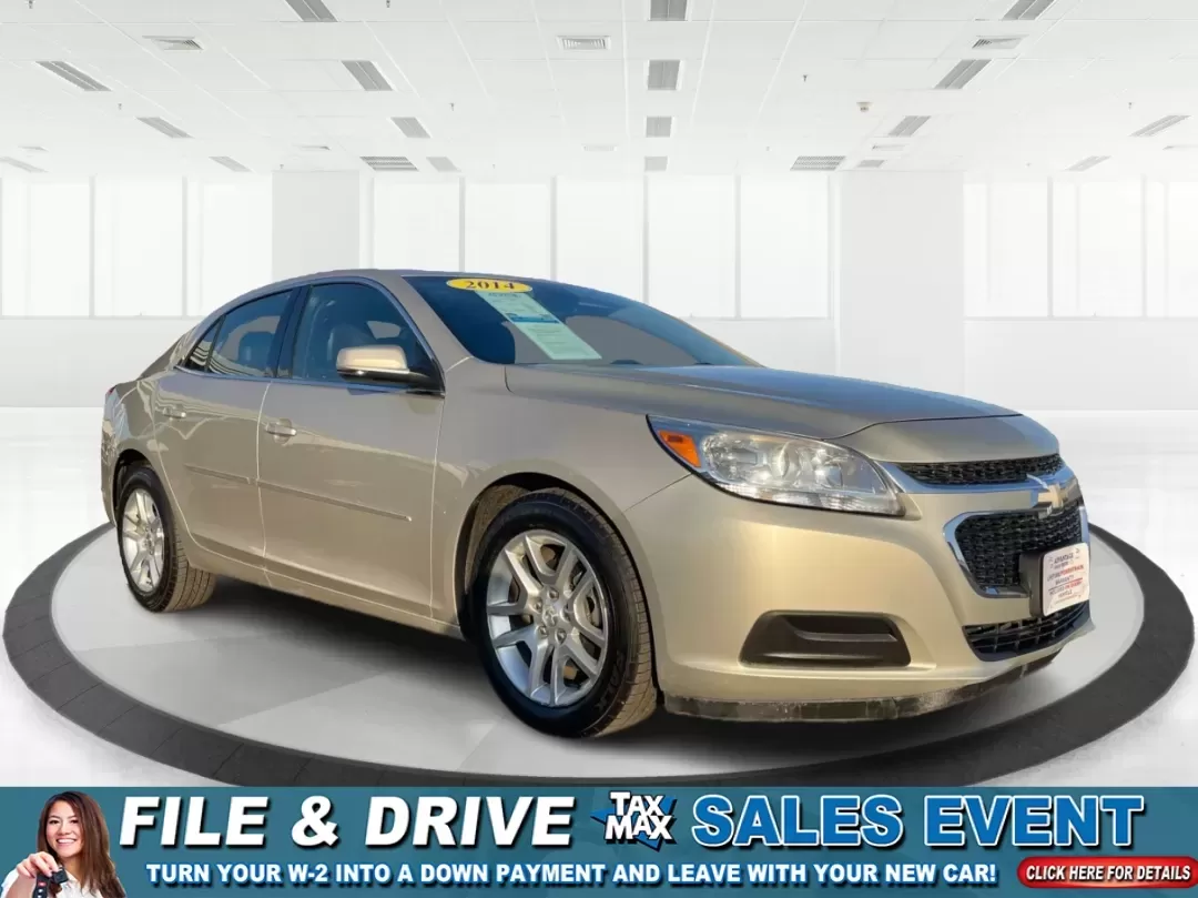 2014 Chevrolet Malibu 1LT (1G11C5SL7EF) with an ECOTEC 2.5L I-4 gasoline direct injection engine, located at 1230 East Main St, Xenia, OH, 45385, (937) 908-9800, 39.688026, -83.910172 - Are you ready to elevate your daily commute or make unforgettable memories on weekend adventures? The 2014 Chevrolet Malibu 1LT, now available at Advantage Car and Credit in Xenia, OH, is the perfect sedan for those seeking a reliable, stylish, and feature-packed vehicle without breaking the bank. W - Photo#0