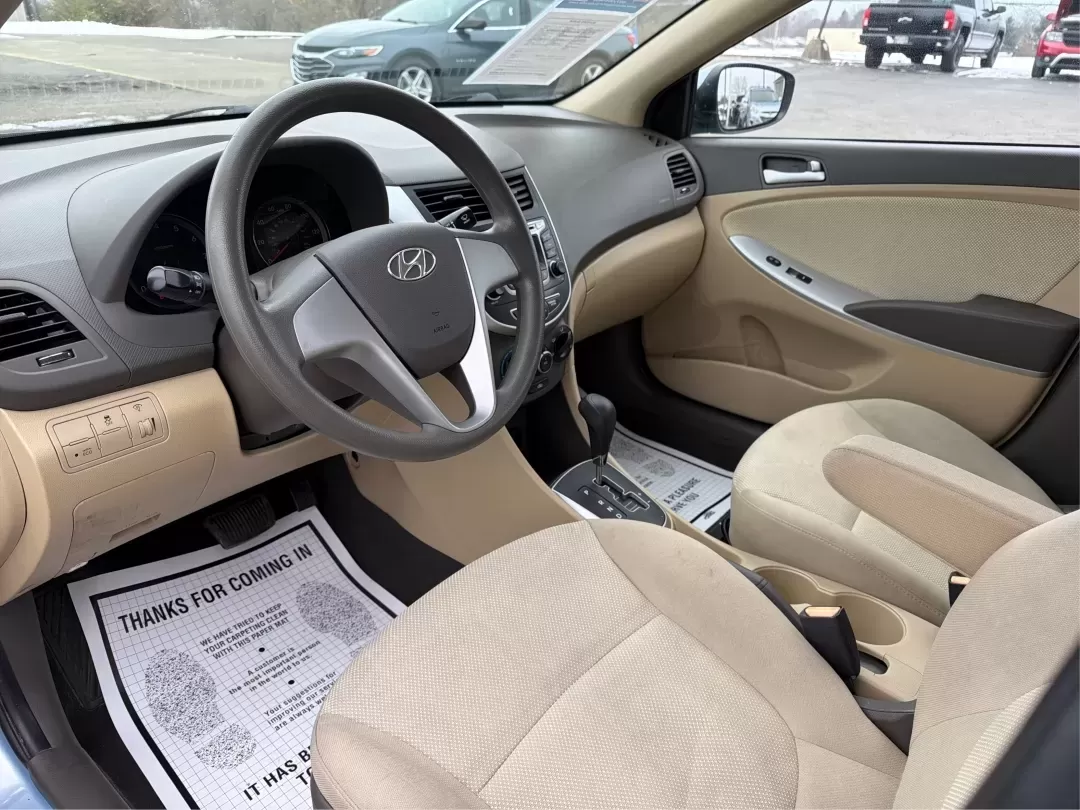 2014 Hyundai Accent GLS (KMHCT4AE6EU) with an 1.6L I-4 gasoline direct injection engine, located at 1230 East Main St, Xenia, OH, 45385, (937) 908-9800, 39.688026, -83.910172 - Discover the perfect blend of reliability and style with the 2014 Hyundai Accent GLS, an exceptional sedan ideally suited for budget-conscious buyers and those embarking on new journeys. Whether you're navigating the bustling streets of Moraine, OH, or taking a scenic drive through nearby Dayton, th - Photo#8