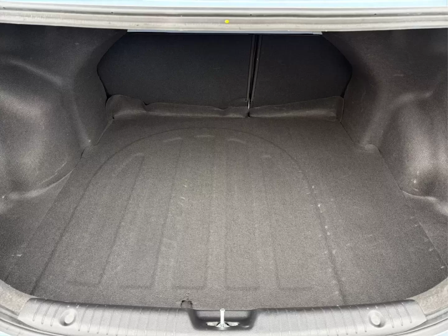 2014 Hyundai Accent GLS (KMHCT4AE6EU) with an 1.6L I-4 gasoline direct injection engine, located at 4508 South Dixie Dr, Moraine, OH, 45439, (937) 908-9800, 39.689976, -84.218452 - Discover the perfect blend of reliability and style with the 2014 Hyundai Accent GLS, an exceptional sedan ideally suited for budget-conscious buyers and those embarking on new journeys. Whether you're navigating the bustling streets of Moraine, OH, or taking a scenic drive through nearby Dayton, th - Photo#11