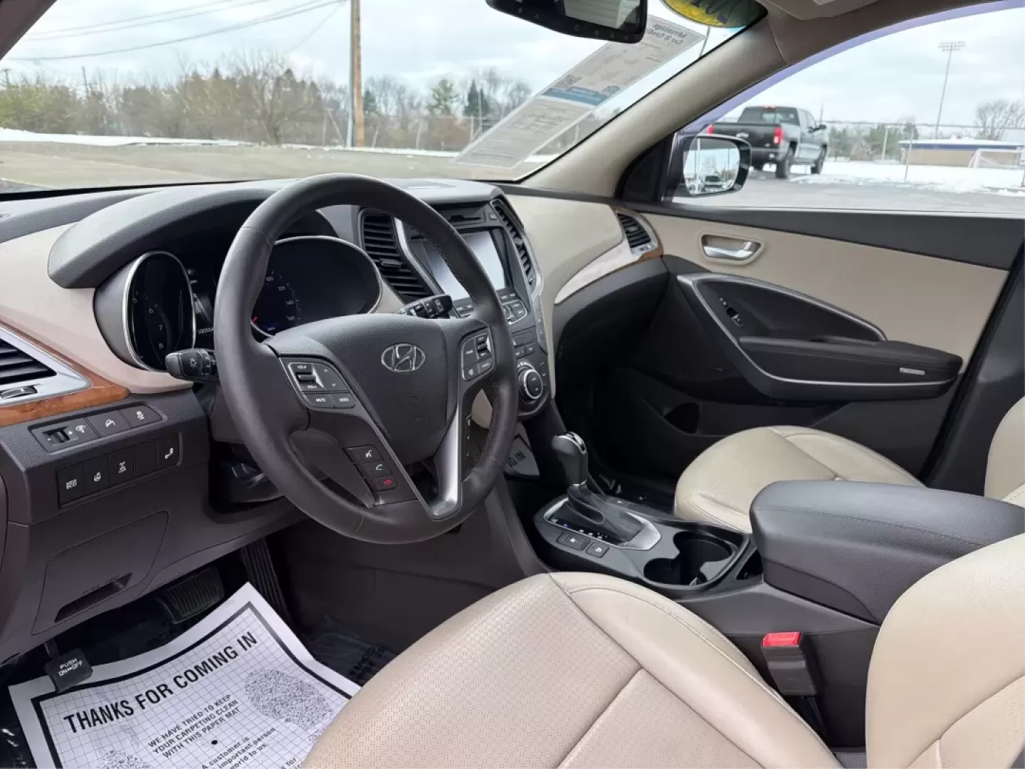 2014 Hyundai Santa Fe 2.4L (5XYZUDLB7EG) with an Theta II 2.4L I-4 gasoline direct injection engine, located at 1099 N County Rd 25A , Troy, OH, 45373, (937) 908-9800, 40.057079, -84.212883 - **Explore the Open Road with Ease: 2014 Hyundai Santa Fe at Advantage Car and Credit - Troy**<br /> <br /> Are you ready to take your family adventures to the next level? The 2014 Hyundai Santa Fe is designed for those seeking comfort, style, and ample space for everything life throws your way-perfe - Photo#9