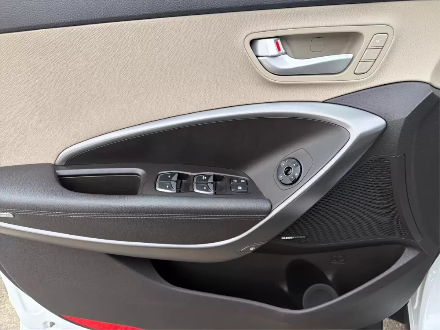 2014 Hyundai Santa Fe 2.4L (5XYZUDLB7EG) with an Theta II 2.4L I-4 gasoline direct injection engine, located at 1099 N County Rd 25A , Troy, OH, 45373, (937) 908-9800, 40.057079, -84.212883 - **Explore the Open Road with Ease: 2014 Hyundai Santa Fe at Advantage Car and Credit - Troy**<br /> <br /> Are you ready to take your family adventures to the next level? The 2014 Hyundai Santa Fe is designed for those seeking comfort, style, and ample space for everything life throws your way-perfe - Photo#18