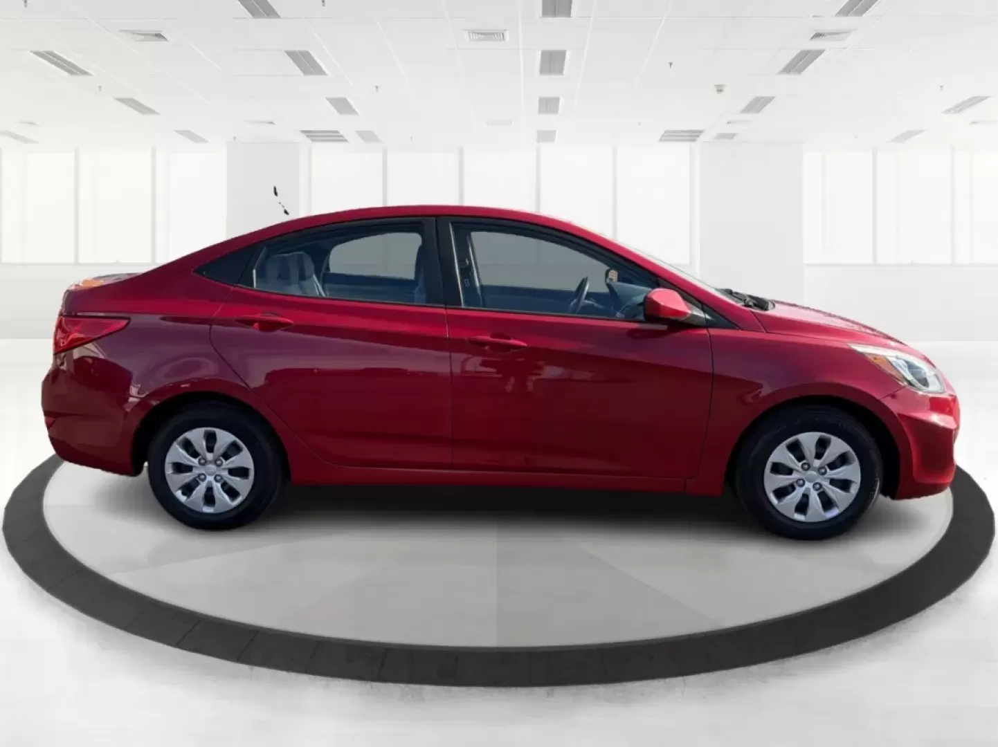 2016 Hyundai Accent SE (KMHCT4AE7GU) with an 1.6L I-4 gasoline direct injection engine, located at 1951 S Dayton Lakeview Rd., New Carlisle, OH, 45344, (937) 908-9800, 39.890999, -84.050255 - **Discover Your Next Adventure with This 2016 Hyundai Accent SE Sedan!**<br /> <br /> Are you looking for a reliable vehicle to elevate your daily commute or weekend getaways? Look no further than the stunning 2016 Hyundai Accent SE Sedan available at Advantage Car and Credit. Located at 1951 S Dayt - Photo#1