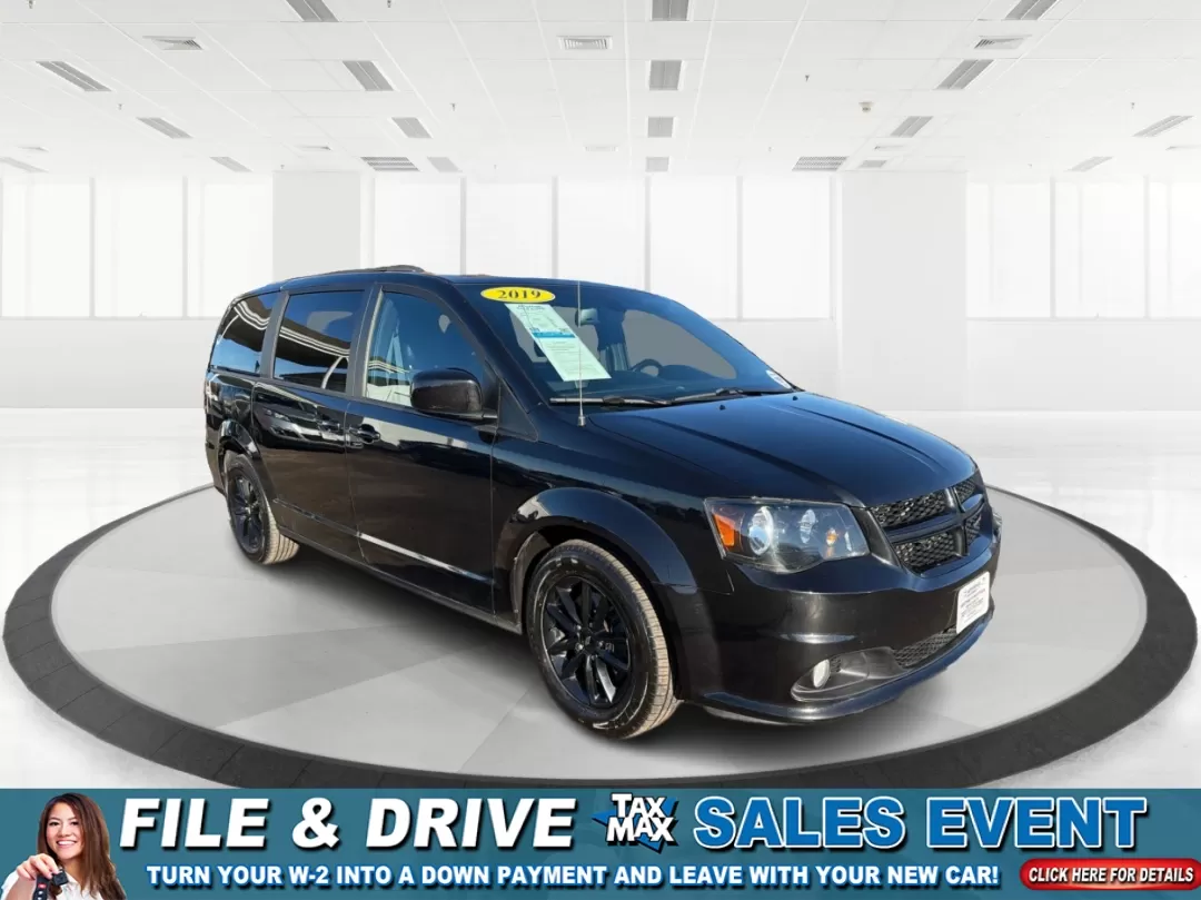 photo of 2019 Dodge Grand Caravan GT