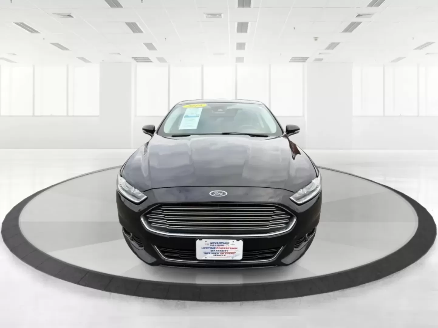 2016 Ford Fusion Titanium (3FA6P0D99GR) with an EcoBoost 2L I-4 gasoline direct injection engine, located at 8750 N County Rd 25A, Piqua, OH, 45356, (937) 908-9800, 40.164391, -84.232513 - **Experience Everyday Luxury with the 2016 Ford Fusion Titanium - Perfect for Your Active Lifestyle!**<br /> <br /> Elevate your daily commute or weekend getaways with the stunning 2016 Ford Fusion Titanium, now available at Advantage Car and Credit Piqua, located at 8750 N County Rd 25A, Piqua, OH - Photo#7