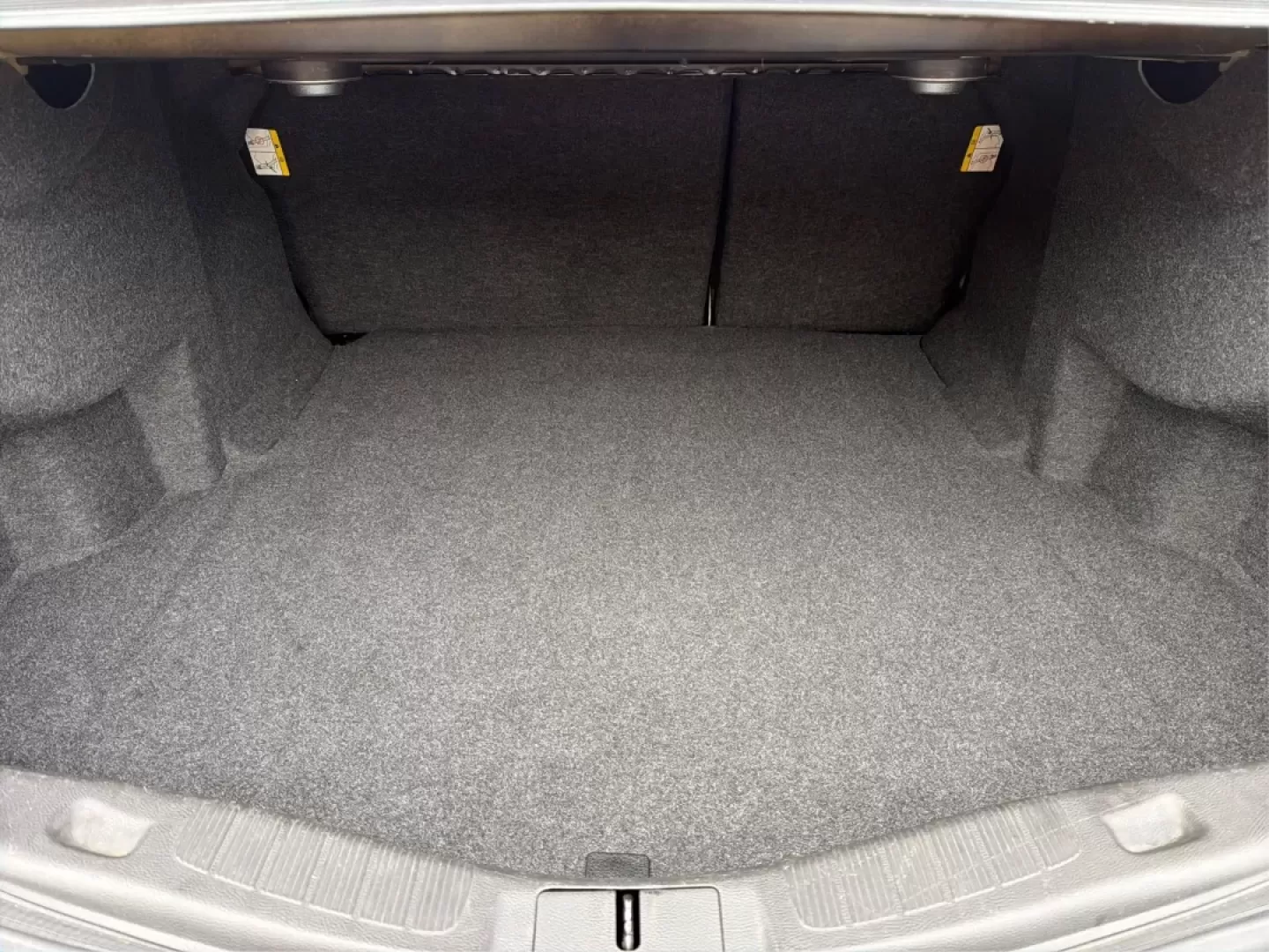 2016 Ford Fusion Titanium (3FA6P0D99GR) with an EcoBoost 2L I-4 gasoline direct injection engine, located at 8750 N County Rd 25A, Piqua, OH, 45356, (937) 908-9800, 40.164391, -84.232513 - **Experience Everyday Luxury with the 2016 Ford Fusion Titanium - Perfect for Your Active Lifestyle!**<br /> <br /> Elevate your daily commute or weekend getaways with the stunning 2016 Ford Fusion Titanium, now available at Advantage Car and Credit Piqua, located at 8750 N County Rd 25A, Piqua, OH - Photo#12