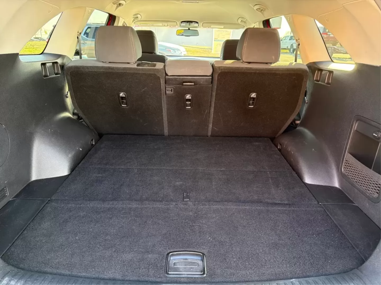 2017 Kia Sorento 2.4L LX (5XYPGDA38HG) with an 2.4L I-4 gasoline direct injection engine, located at 1184 Kauffman Ave, Fairborn, OH, 45324, (937) 908-9800, 39.807072, -84.030914 - **Adventure Awaits with the 2017 Kia Sorento at Advantage Car and Credit Fairborn!**<br /> <br /> Are you searching for the perfect SUV that can handle both your daily commute and weekend adventures? Look no further than this stunning 2017 Kia Sorento, located right here at Advantage Car and Credit - Photo#12