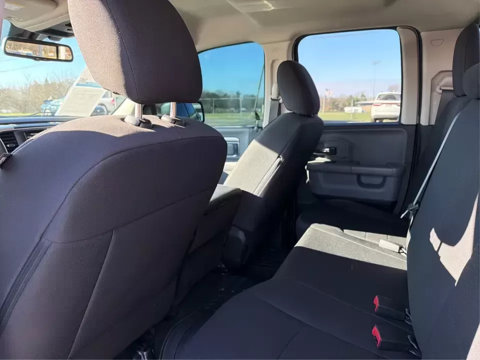 2019 Ram 1500 Warlock Quad Cab 4x4 6'4 Box (1C6RR7GT7KS) with an 5.7L V8 OHV 16V engine, 8A transmission, located at 1230 East Main St, Xenia, OH, 45385, (937) 908-9800, 39.688026, -83.910172 - **Unleash Your Adventures with the 2019 Ram 1500 Warlock Quad Cab 4x4!**<br /> <br /> Are you in search of the perfect truck to elevate your weekend adventures or tackle your weekday commutes? Look no further! The 2019 Ram 1500 Warlock Quad Cab 4x4 is designed to handle anything from family outings - Photo#10