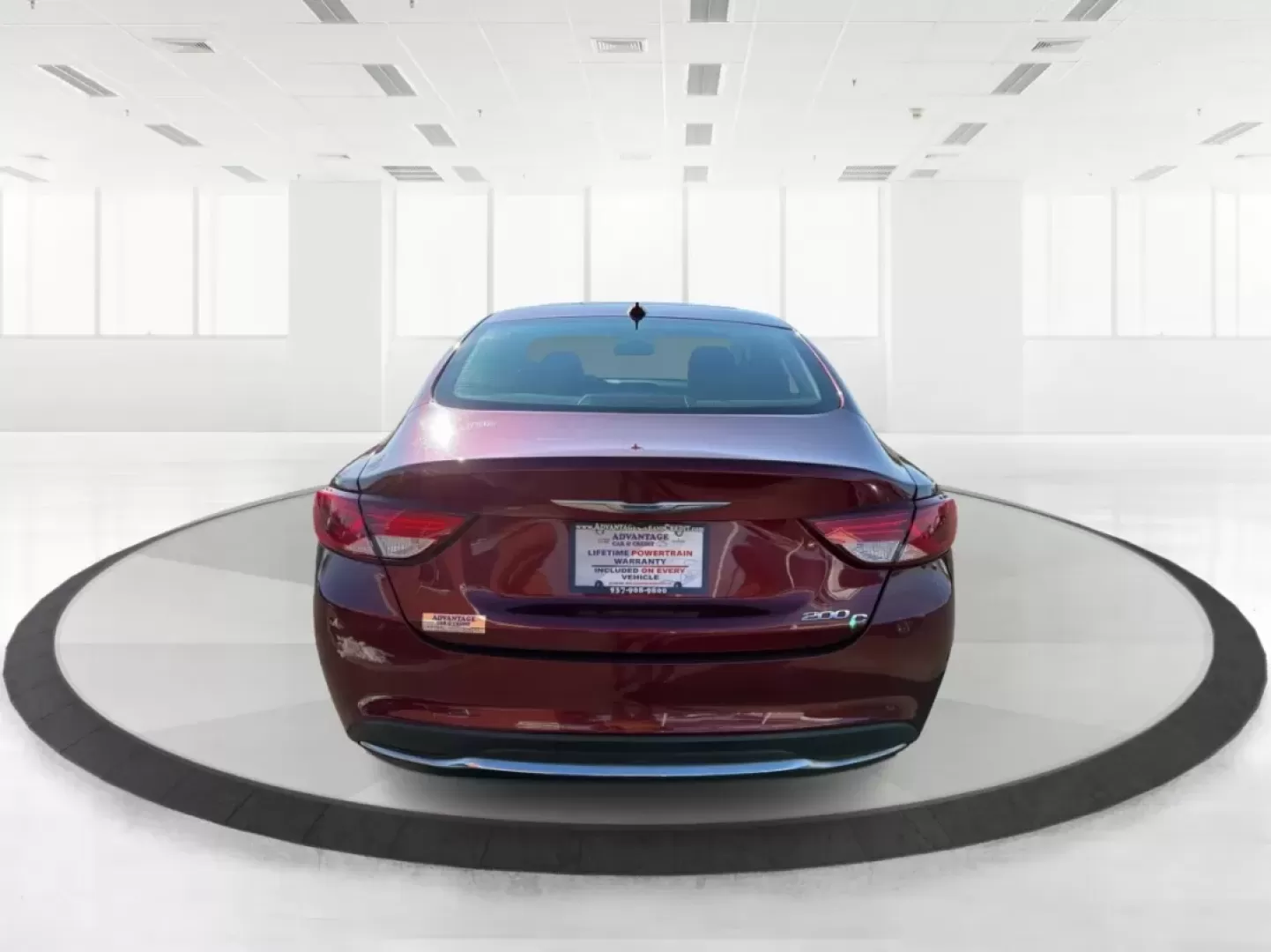 2015 Chrysler 200 C (1C3CCCCB6FN) with an Other engine, located at 4508 South Dixie Dr, Moraine, OH, 45439, (937) 908-9800, 39.689976, -84.218452 - **Elevate Your Everyday with the 2015 Chrysler 200 Sedan: Perfect for Your Lifestyle!**<br /> <br /> Are you searching for a reliable, stylish sedan that fits perfectly into your daily life? Look no further than this stunning 2015 Chrysler 200, available now at Advantage Car and Credit in Moraine, O - Photo#3