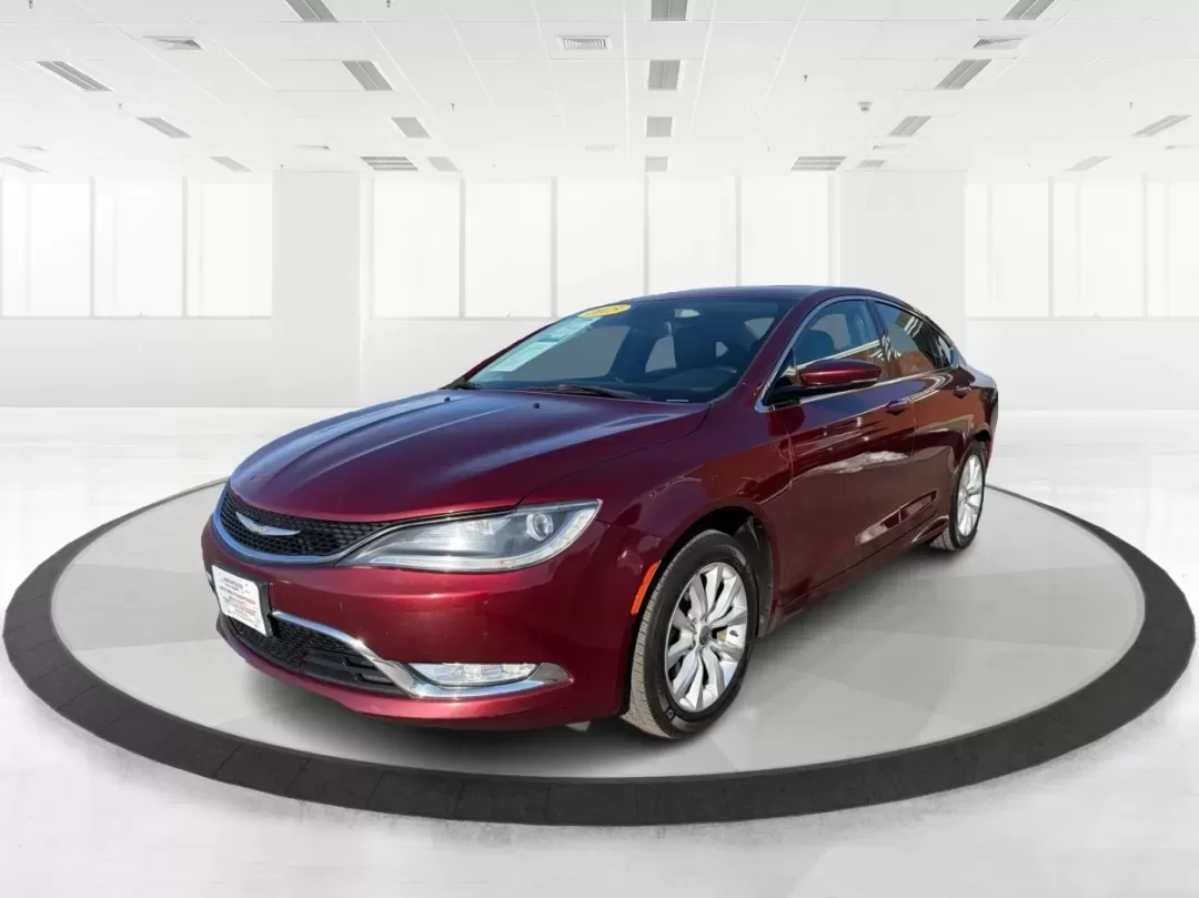 2015 Chrysler 200 C (1C3CCCCB6FN) with an Other engine, located at 4508 South Dixie Dr, Moraine, OH, 45439, (937) 908-9800, 39.689976, -84.218452 - **Elevate Your Everyday with the 2015 Chrysler 200 Sedan: Perfect for Your Lifestyle!**<br /> <br /> Are you searching for a reliable, stylish sedan that fits perfectly into your daily life? Look no further than this stunning 2015 Chrysler 200, available now at Advantage Car and Credit in Moraine, O - Photo#8