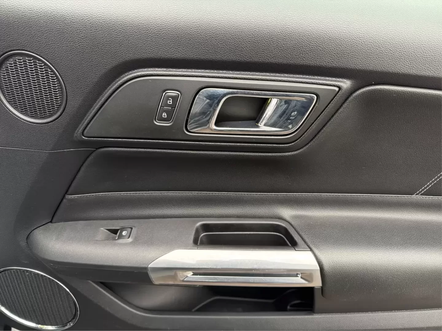 2015 Ford Mustang EcoBoost (1FA6P8TH2F5) with an EcoBoost 2.3L I-4 gasoline direct injection engine, located at 1951 S Dayton Lakeview Rd., New Carlisle, OH, 45344, (937) 908-9800, 39.890999, -84.050255 - **Experience the Thrill of the Open Road with this 2015 Ford Mustang EcoBoost!** <br /> <br /> Are you ready to elevate your driving experience? Whether you're looking for a weekend thrill, a stylish daily driver, or a statement-making vehicle for cruising around New Carlisle, OH, this 2015 Ford Mus - Photo#11