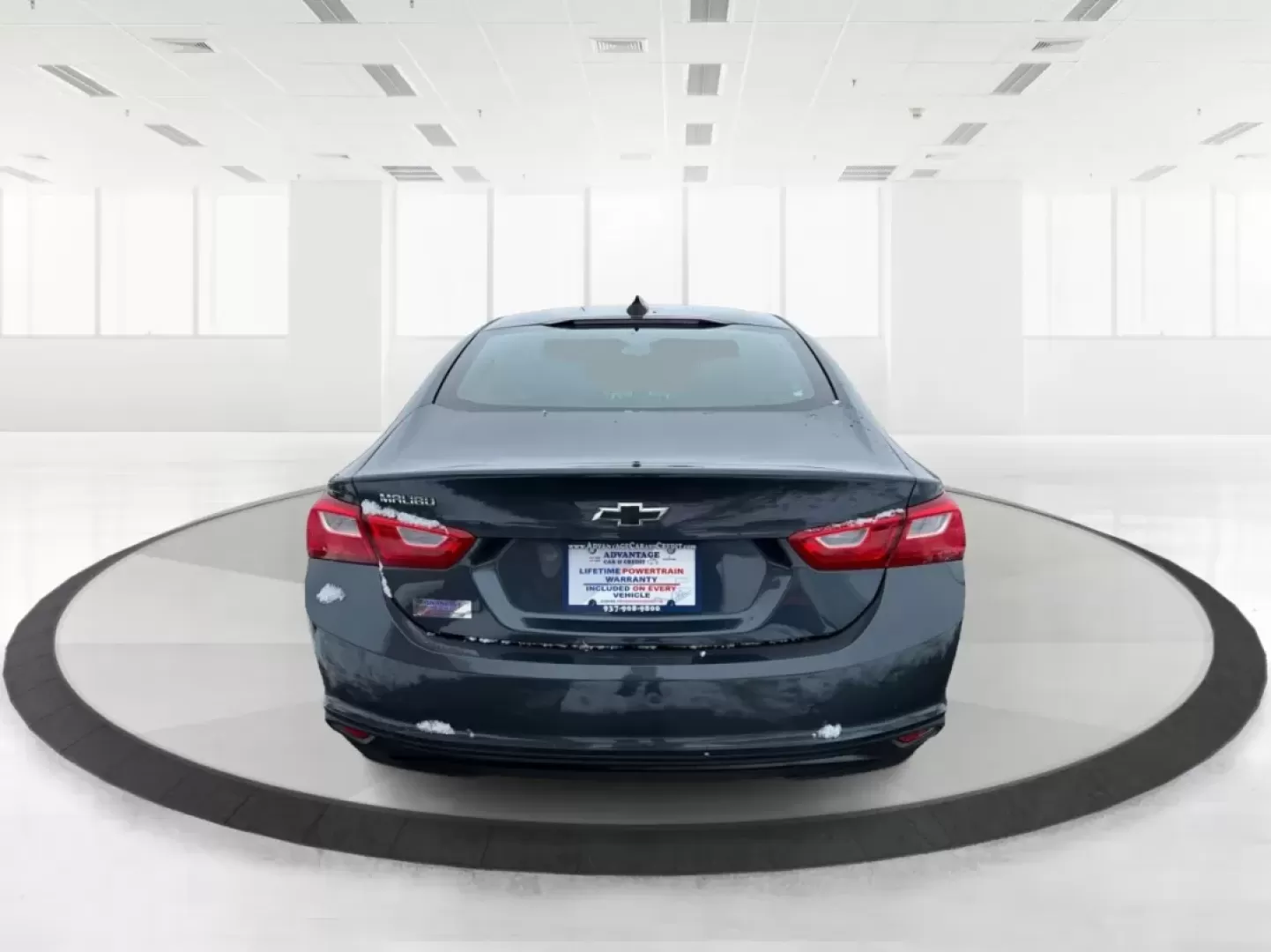 2020 Chevrolet Malibu LS (1G1ZB5ST8LF) with an 1.5L L4 DOHC 16V engine, 6-Speed Automatic transmission, located at 1951 S Dayton Lakeview Rd., New Carlisle, OH, 45344, (937) 908-9800, 39.890999, -84.050255 - **Unlock a New Chapter in Your Journey with the 2020 Chevrolet Malibu at Advantage Car and Credit - New Carlisle!**<br /> <br /> Are you searching for the perfect sedan that blends style, reliability, and modern technology? Look no further than the 2020 Chevrolet Malibu, available now at Advantage C - Photo#3