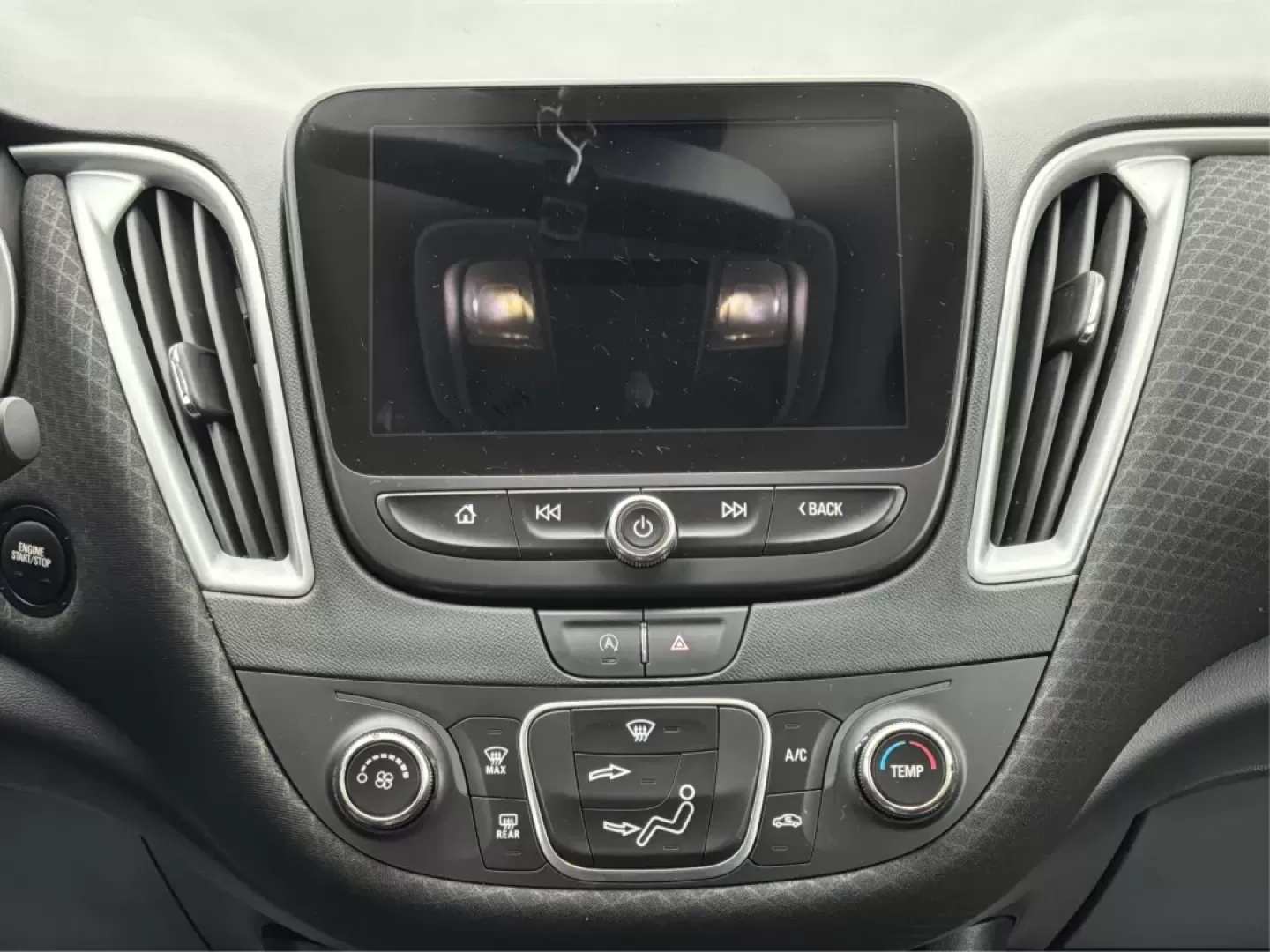 2020 Chevrolet Malibu LS (1G1ZB5ST8LF) with an 1.5L L4 DOHC 16V engine, 6-Speed Automatic transmission, located at 1951 S Dayton Lakeview Rd., New Carlisle, OH, 45344, (937) 908-9800, 39.890999, -84.050255 - **Unlock a New Chapter in Your Journey with the 2020 Chevrolet Malibu at Advantage Car and Credit - New Carlisle!**<br /> <br /> Are you searching for the perfect sedan that blends style, reliability, and modern technology? Look no further than the 2020 Chevrolet Malibu, available now at Advantage C - Photo#13