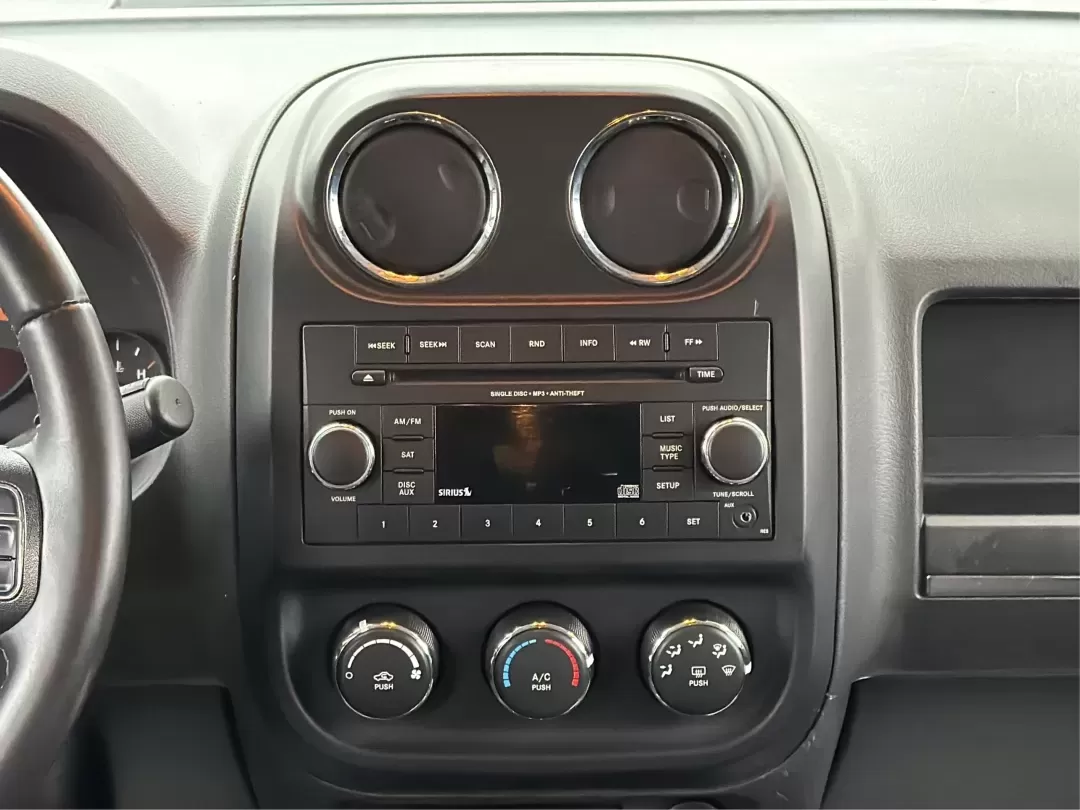 2016 Jeep Patriot Latitude (1C4NJRFB1GD) with an 2.4L I-4 DOHC engine, located at 1184 Kauffman Ave, Fairborn, OH, 45324, (937) 908-9800, 39.807072, -84.030914 - ### Discover Your Next Adventure with the 2016 Jeep Patriot Latitude at Advantage Car and Credit Fairborn<br /> <br /> Embrace the freedom of the open road with the remarkable 2016 Jeep Patriot Latitude, available now at Advantage Car and Credit in Fairborn, OH. This versatile SUV is ideal for thos - Photo#13