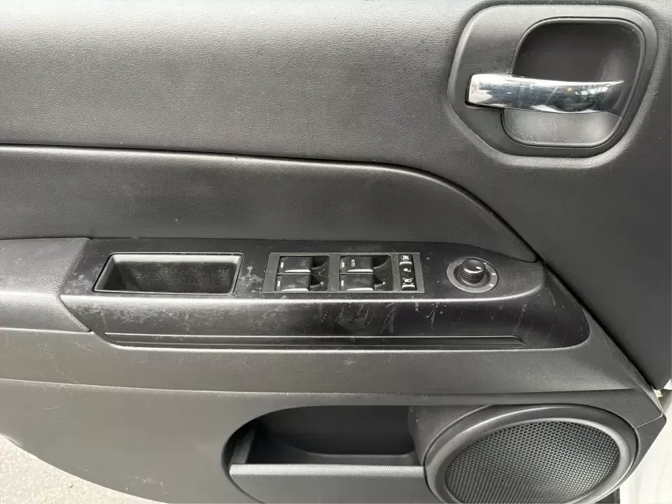 2016 Jeep Patriot Latitude (1C4NJRFB1GD) with an 2.4L I-4 DOHC engine, Automatic transmission, located at 880 E. National Road, Vandalia, OH, 45377, (937) 908-9800, 39.891918, -84.183594 - ### Discover Your Next Adventure with the 2016 Jeep Patriot Latitude at Advantage Car and Credit Fairborn<br /> <br /> Embrace the freedom of the open road with the remarkable 2016 Jeep Patriot Latitude, available now at Advantage Car and Credit in Fairborn, OH. This versatile SUV is ideal for thos - Photo#17