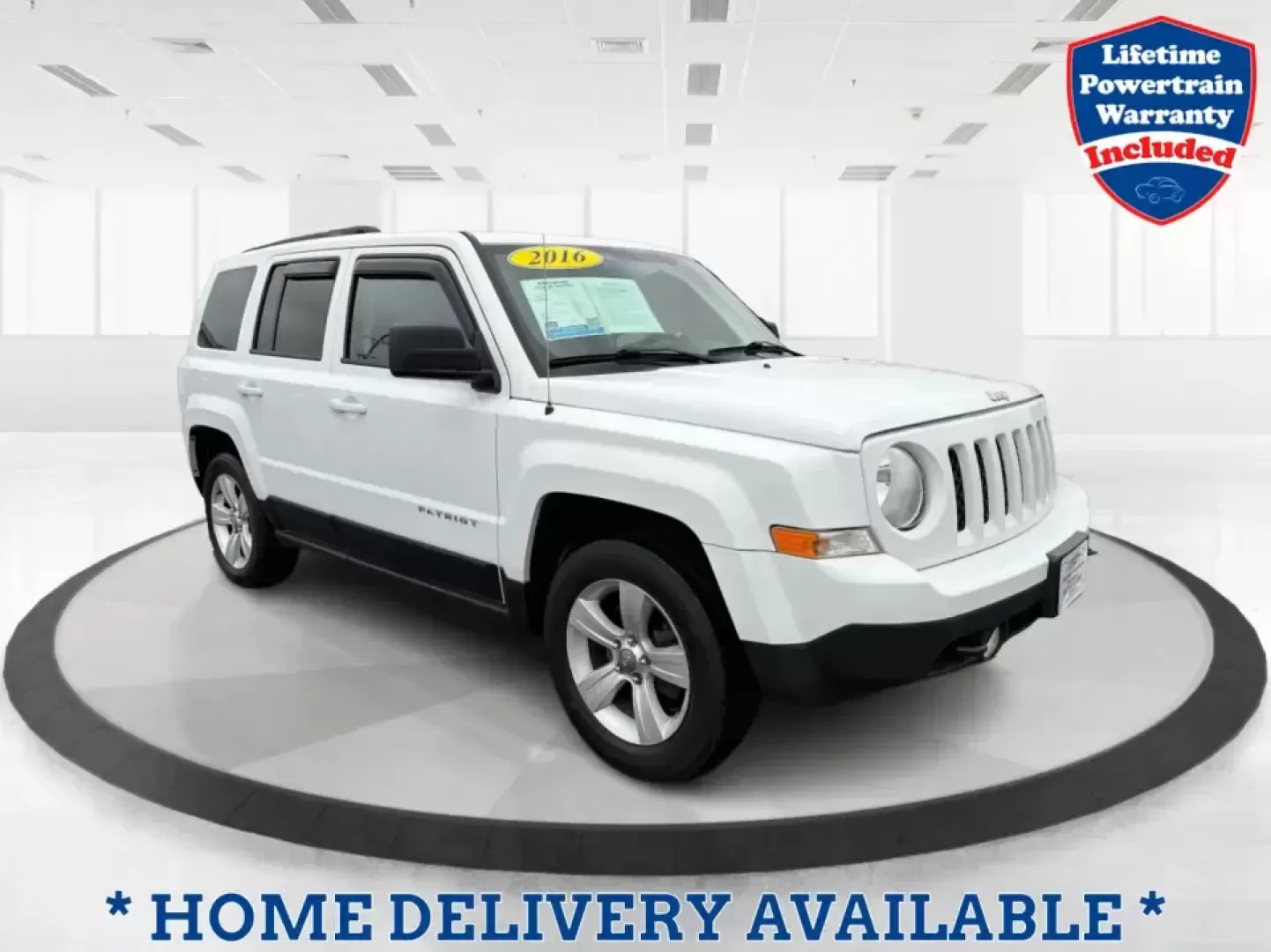 2016 Jeep Patriot Latitude (1C4NJRFB1GD) with an 2.4L I-4 DOHC engine, Automatic transmission, located at 880 E. National Road, Vandalia, OH, 45377, (937) 908-9800, 39.891918, -84.183594 - ### Discover Your Next Adventure with the 2016 Jeep Patriot Latitude at Advantage Car and Credit Fairborn<br /> <br /> Embrace the freedom of the open road with the remarkable 2016 Jeep Patriot Latitude, available now at Advantage Car and Credit in Fairborn, OH. This versatile SUV is ideal for thos - Photo#0