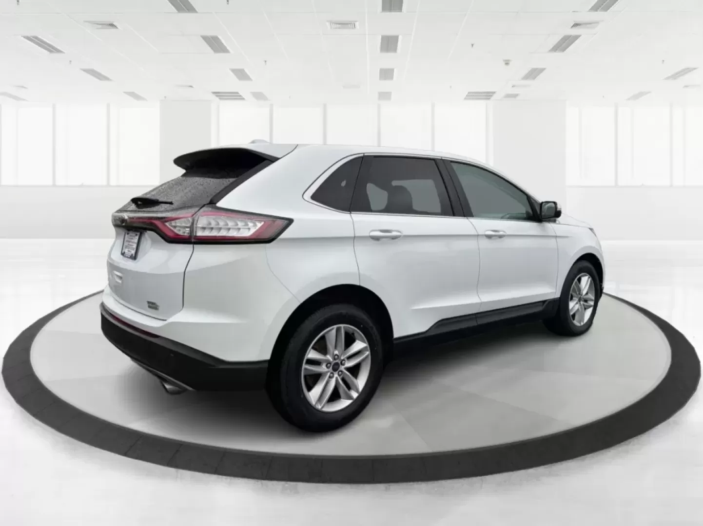 2016 Ford Edge SEL (2FMPK3J98GB) with an Other engine, located at 1099 N County Rd 25A , Troy, OH, 45373, (937) 908-9800, 40.057079, -84.212883 - ### Experience Comfort and Versatility in the 2016 Ford Edge SEL at Advantage Car and Credit - Troy<br /> <br /> Looking for the perfect blend of style, comfort, and functionality? The 2016 Ford Edge SEL, available at Advantage Car and Credit in Troy, OH, is tailored for those who lead an active lif - Photo#2