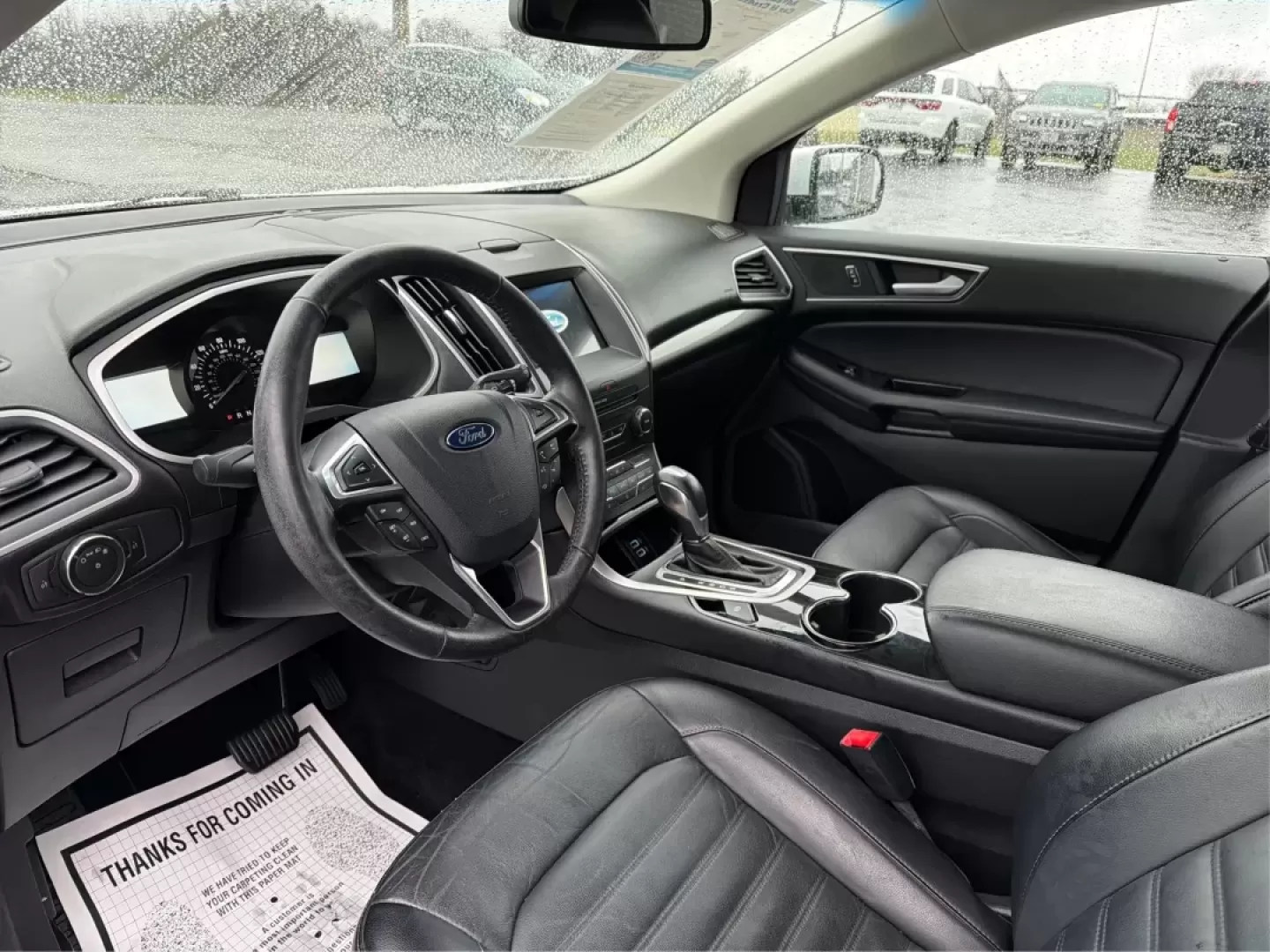 2016 Ford Edge SEL (2FMPK3J98GB) with an Other engine, located at 1099 N County Rd 25A , Troy, OH, 45373, (937) 908-9800, 40.057079, -84.212883 - ### Experience Comfort and Versatility in the 2016 Ford Edge SEL at Advantage Car and Credit - Troy<br /> <br /> Looking for the perfect blend of style, comfort, and functionality? The 2016 Ford Edge SEL, available at Advantage Car and Credit in Troy, OH, is tailored for those who lead an active lif - Photo#9