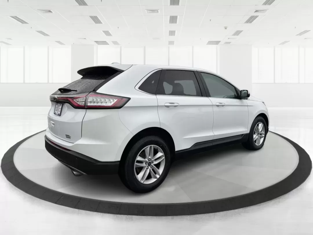 2016 Ford Edge SEL (2FMPK3J98GB) with an 2.0L L4 DOHC 16V engine, 6A transmission, located at 8750 N County Rd 25A, Piqua, OH, 45356, (937) 908-9800, 40.164391, -84.232513 - ### Experience Comfort and Versatility in the 2016 Ford Edge SEL at Advantage Car and Credit - Troy<br /> <br /> Looking for the perfect blend of style, comfort, and functionality? The 2016 Ford Edge SEL, available at Advantage Car and Credit in Troy, OH, is tailored for those who lead an active lif - Photo#2