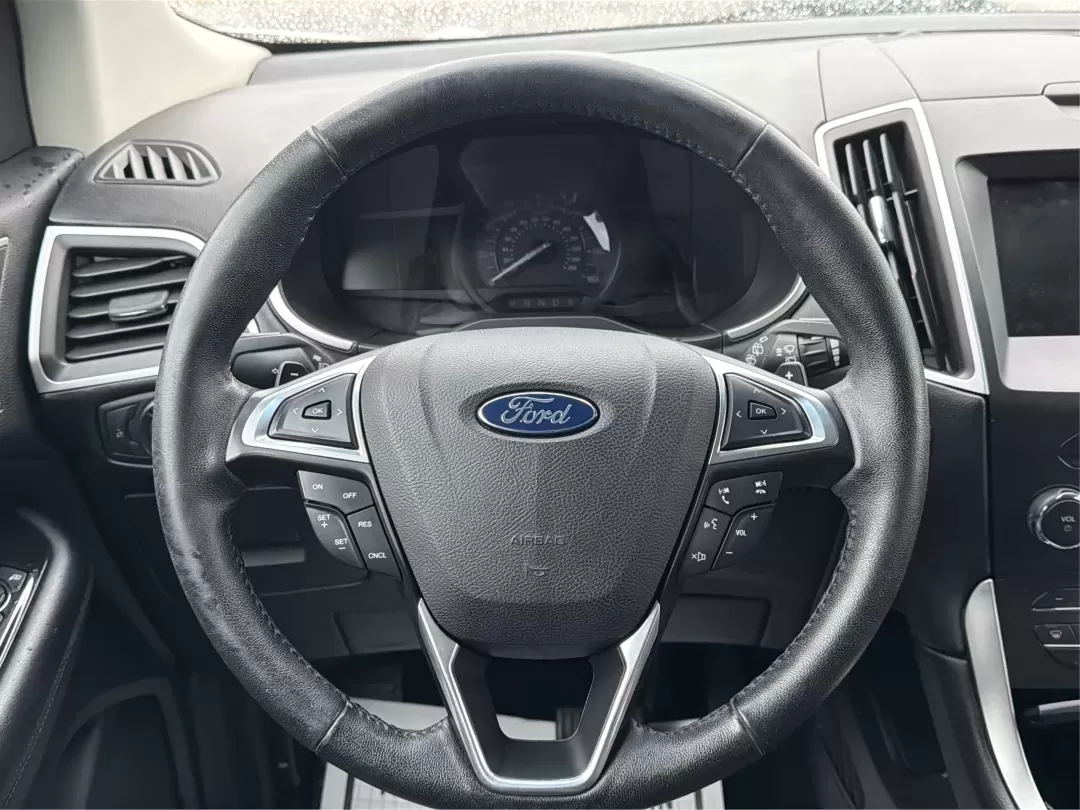 2016 Ford Edge SEL (2FMPK3J98GB) with an 2.0L L4 DOHC 16V engine, 6A transmission, located at 8750 N County Rd 25A, Piqua, OH, 45356, (937) 908-9800, 40.164391, -84.232513 - ### Experience Comfort and Versatility in the 2016 Ford Edge SEL at Advantage Car and Credit - Troy<br /> <br /> Looking for the perfect blend of style, comfort, and functionality? The 2016 Ford Edge SEL, available at Advantage Car and Credit in Troy, OH, is tailored for those who lead an active lif - Photo#16