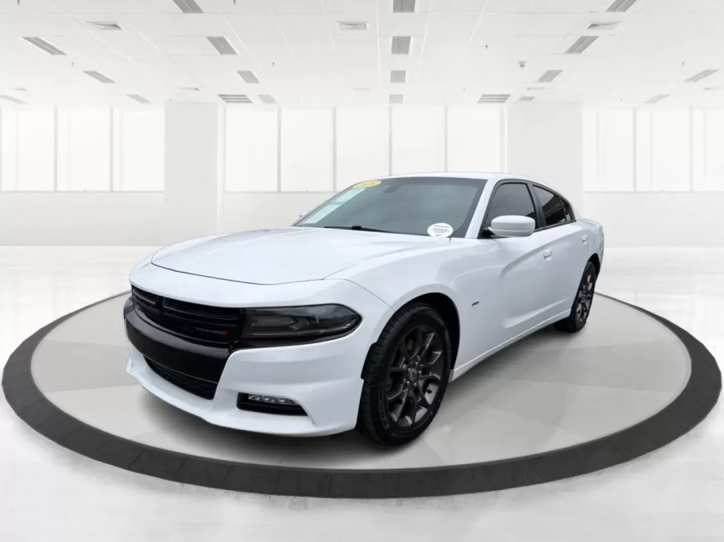 2018 Dodge Charger GT AWD (2C3CDXJG8JH) with an Pentastar 3.6L V-6 DOHC engine, located at 1184 Kauffman Ave, Fairborn, OH, 45324, (937) 908-9800, 39.807072, -84.030914 - Rev up your lifestyle with this stunning 2018 Dodge Charger GT AWD, perfect for those looking to combine exhilarating performance with everyday practicality. At Advantage Car and Credit in Fairborn, OH, we understand that reliable transportation can transform your daily routine, whether you're commu - Photo#8