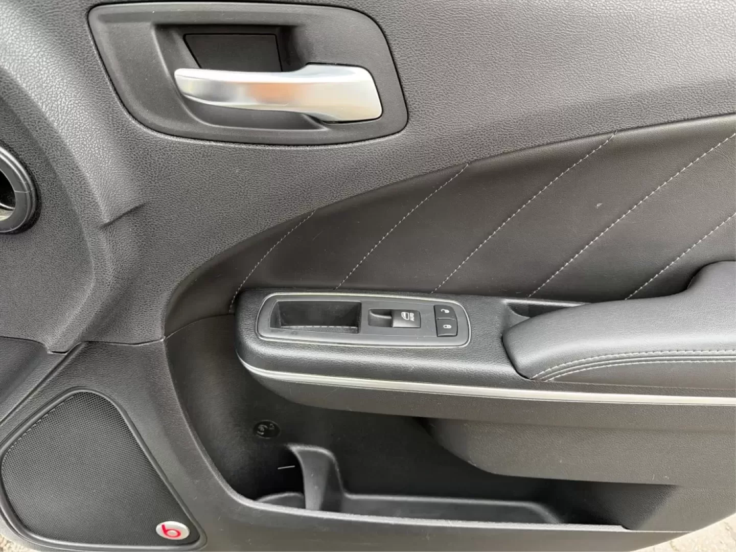 2018 Dodge Charger GT AWD (2C3CDXJG8JH) with an Pentastar 3.6L V-6 DOHC engine, located at 1184 Kauffman Ave, Fairborn, OH, 45324, (937) 908-9800, 39.807072, -84.030914 - Rev up your lifestyle with this stunning 2018 Dodge Charger GT AWD, perfect for those looking to combine exhilarating performance with everyday practicality. At Advantage Car and Credit in Fairborn, OH, we understand that reliable transportation can transform your daily routine, whether you're commu - Photo#19