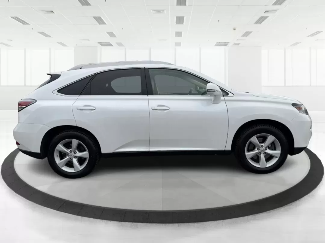 2015 Lexus RX 350 F Sport | Crafted Line (2T2BK1BA3FC) with an 3.5L V-6 DOHC engine, located at 880 E. National Road, Vandalia, OH, 45377, (937) 908-9800, 39.891918, -84.183594 - **Elevate Your Drive with the 2015 Lexus RX 350 Perfect for Family Adventures and Daily Commutes!**<br /> <br /> Are you ready to enhance your lifestyle with a vehicle that combines luxury, performance, and reliability? Look no further than the stunning 2015 Lexus RX 350 at Advantage Car and Credit - Photo#1