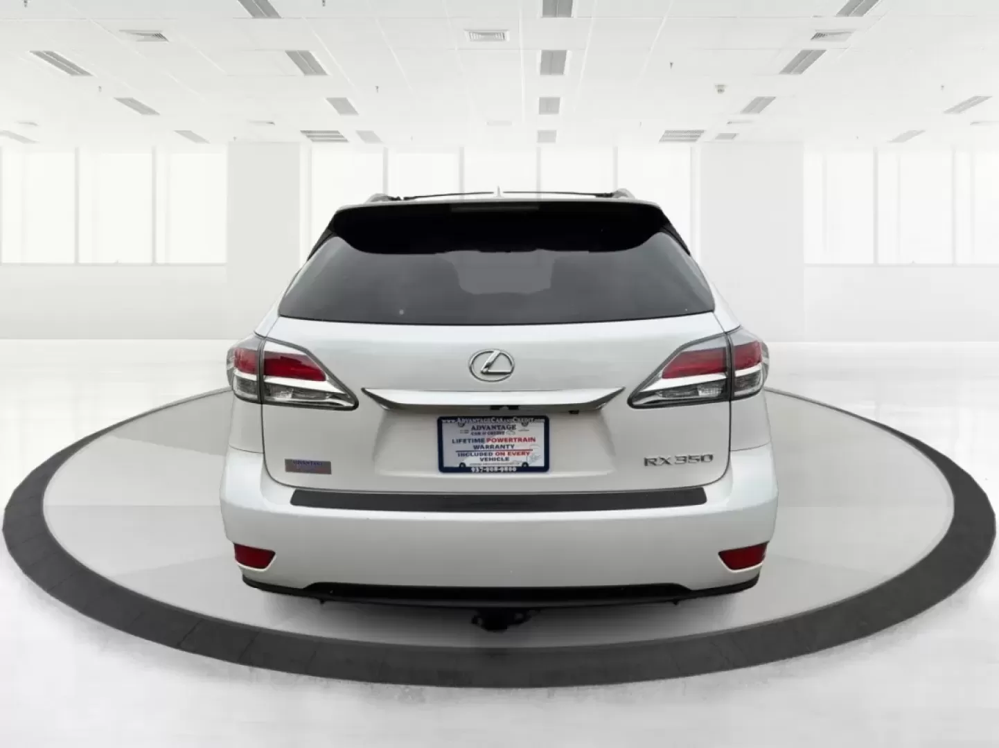 2015 Lexus RX 350 F Sport | Crafted Line (2T2BK1BA3FC) with an 3.5L V-6 DOHC engine, located at 880 E. National Road, Vandalia, OH, 45377, (937) 908-9800, 39.891918, -84.183594 - **Elevate Your Drive with the 2015 Lexus RX 350 Perfect for Family Adventures and Daily Commutes!**<br /> <br /> Are you ready to enhance your lifestyle with a vehicle that combines luxury, performance, and reliability? Look no further than the stunning 2015 Lexus RX 350 at Advantage Car and Credit - Photo#3