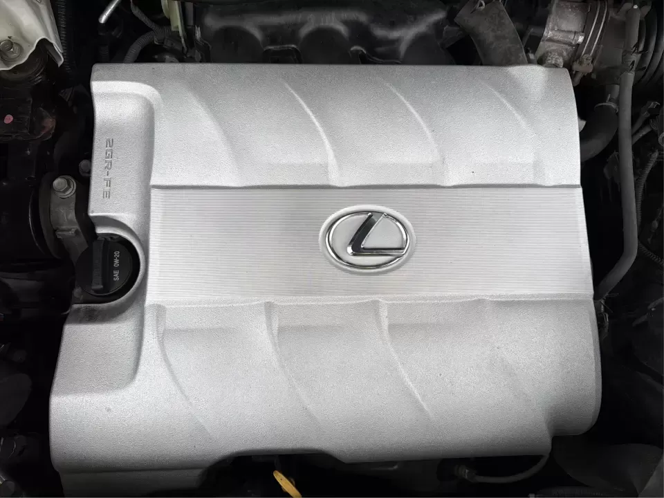 2015 Lexus RX 350 AWD (2T2BK1BA3FC) with an 3.5L V6 DOHC 24V engine, 6-Speed Automatic transmission, located at 8750 N County Rd 25A, Piqua, OH, 45356, (937) 908-9800, 40.164391, -84.232513 - Weekend road trips to Indian Lake, daily commutes down I75, and school-dropoff duty around Piqua all feel more comfortable when you're in a premium SUV that's built for real life. This 2015 Lexus RX 350 F Sport | Crafted Line in Ultra White brings the upscale ride and confident capability many Ohio - Photo#11