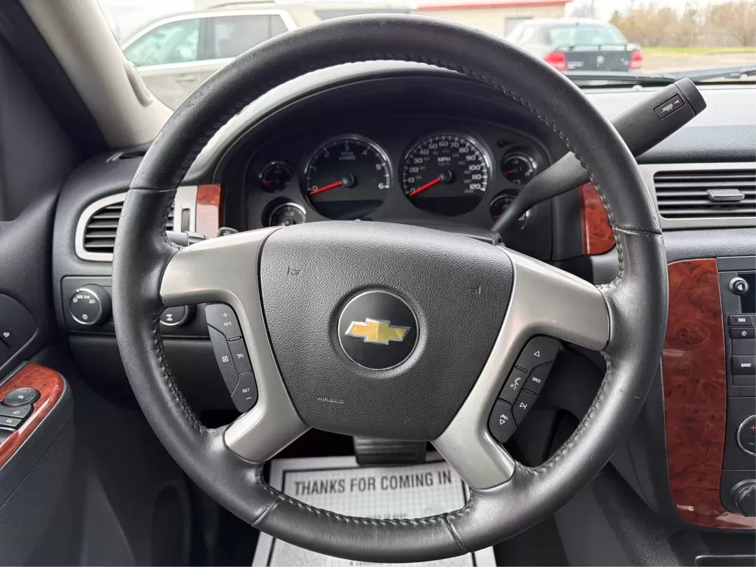 2013 Chevrolet Avalanche LT (3GNTKFE78DG) with an Vortec 5.3L V-8 variable valve control engine, located at 401 Woodman Dr, Riverside, OH, 45431, (937) 908-9800, 39.760899, -84.123421 - Experience Adventure and Utility Like Never Before with the 2013 Chevrolet Avalanche LT from Advantage Car and Credit - Riverside!<br /> <br /> Whether you're gearing up for weekend adventures or simply need a reliable ride for your daily commute, this 2013 Chevrolet Avalanche LT checks all the boxe - Photo#15