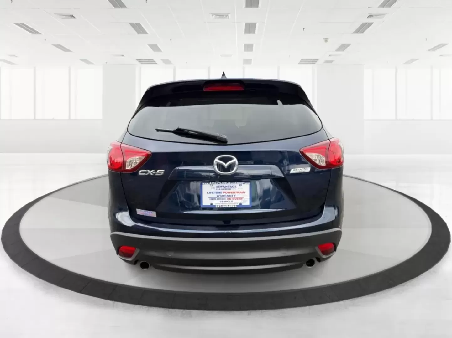 2015 Mazda CX-5 Grand Touring (JM3KE2DY9F0) with an SKYACTIV-G 2.5L I-4 gasoline direct injection engine, located at 1951 S Dayton Lakeview Rd., New Carlisle, OH, 45344, (937) 908-9800, 39.890999, -84.050255 - **Discover Adventure with the 2015 Mazda CX-5 at Advantage Car and Credit New Carlisle!**<br /> <br /> Are you ready to elevate your driving experience? Whether you're a growing family in need of space, a commuter looking for reliability, or an adventurer seeking the perfect weekend getaway vehicle - Photo#3